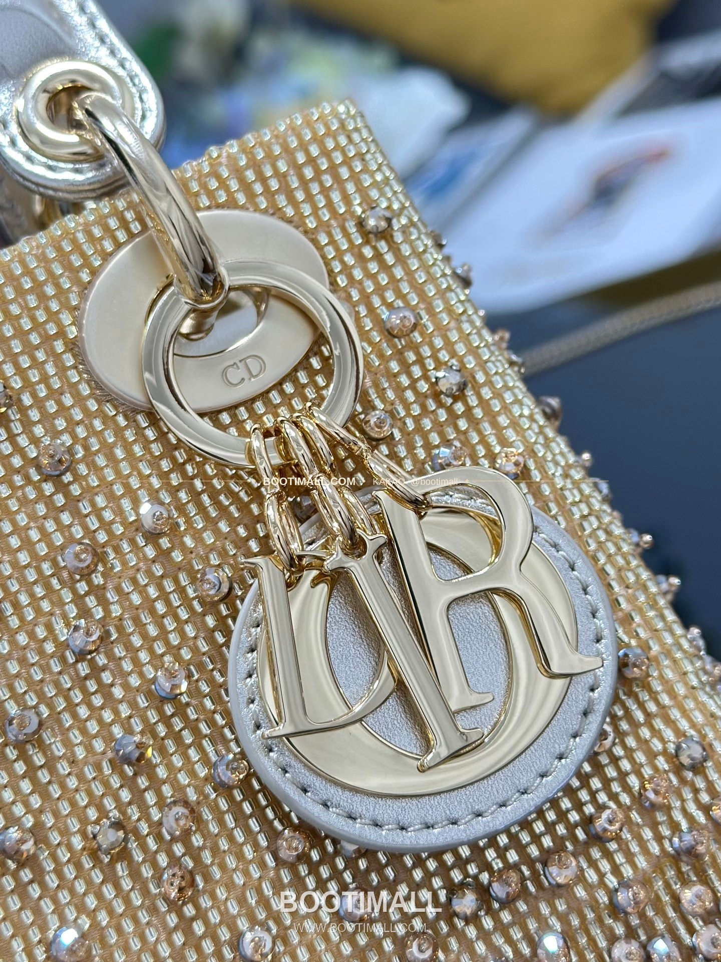 디올 레이디 디올 비즈 자수 골드 미니백 Dior Lady Dior Beaded Embroidery Gold Mini Bag M0505 17cm 6