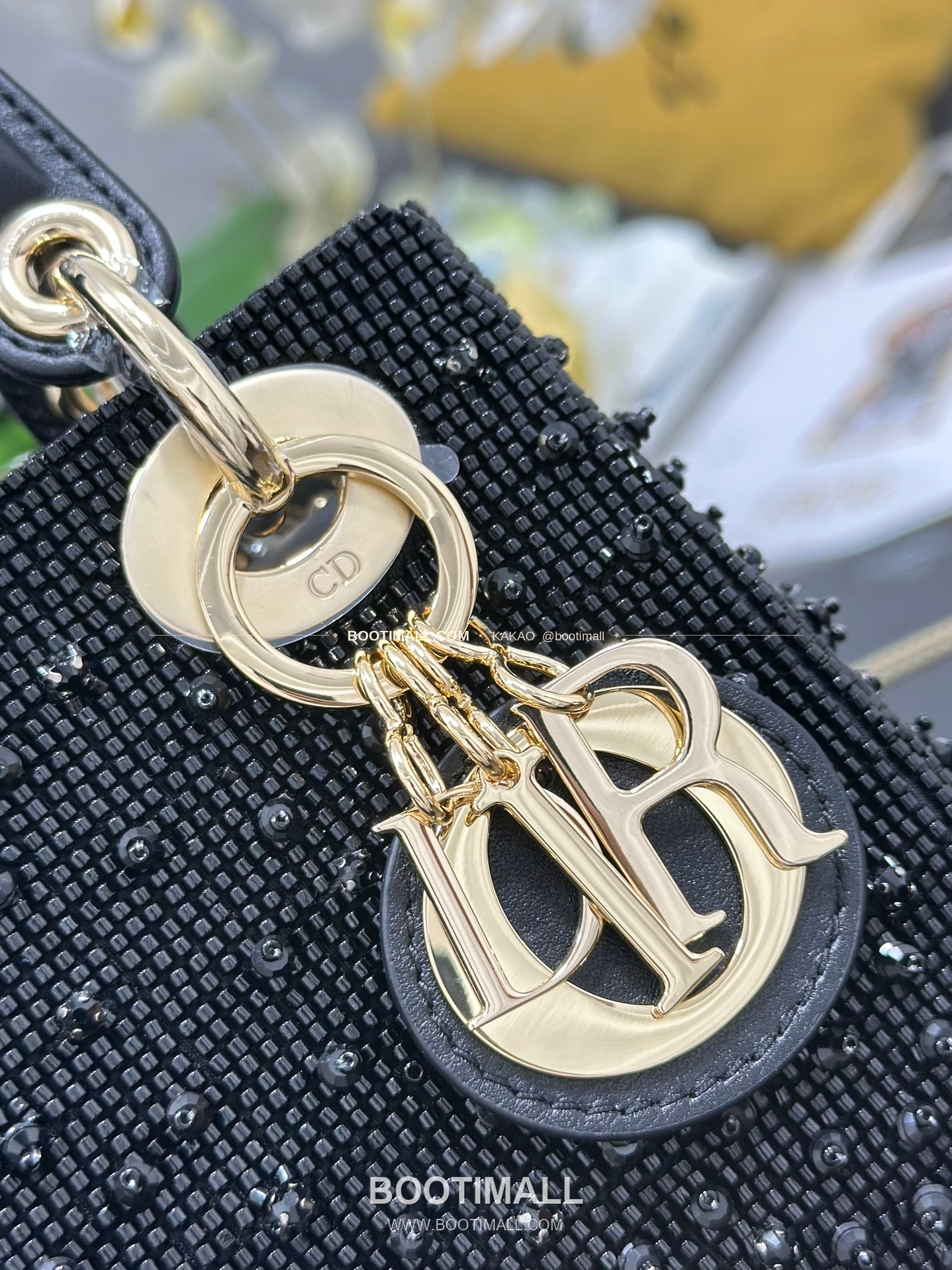 디올 레이디 디올 비즈 자수 골드 미니백 Dior Lady Dior Beaded Embroidery Gold Mini Bag M0505 17cm 6