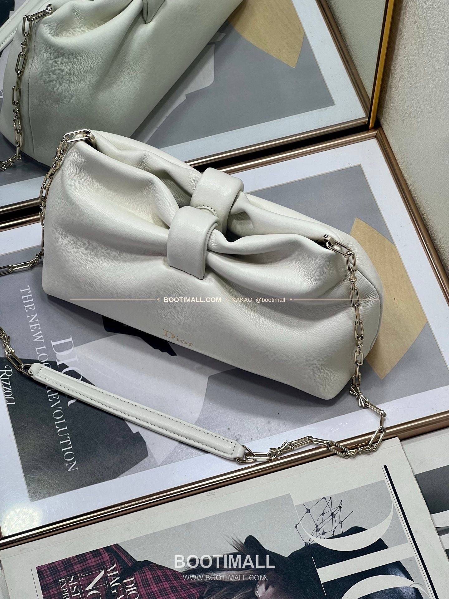 디올 램스킨 레더 리본 체인 숄더백 화이트 Dior Lambskin Leather Bow Chain Shoulder Bag 2831 27cm 12