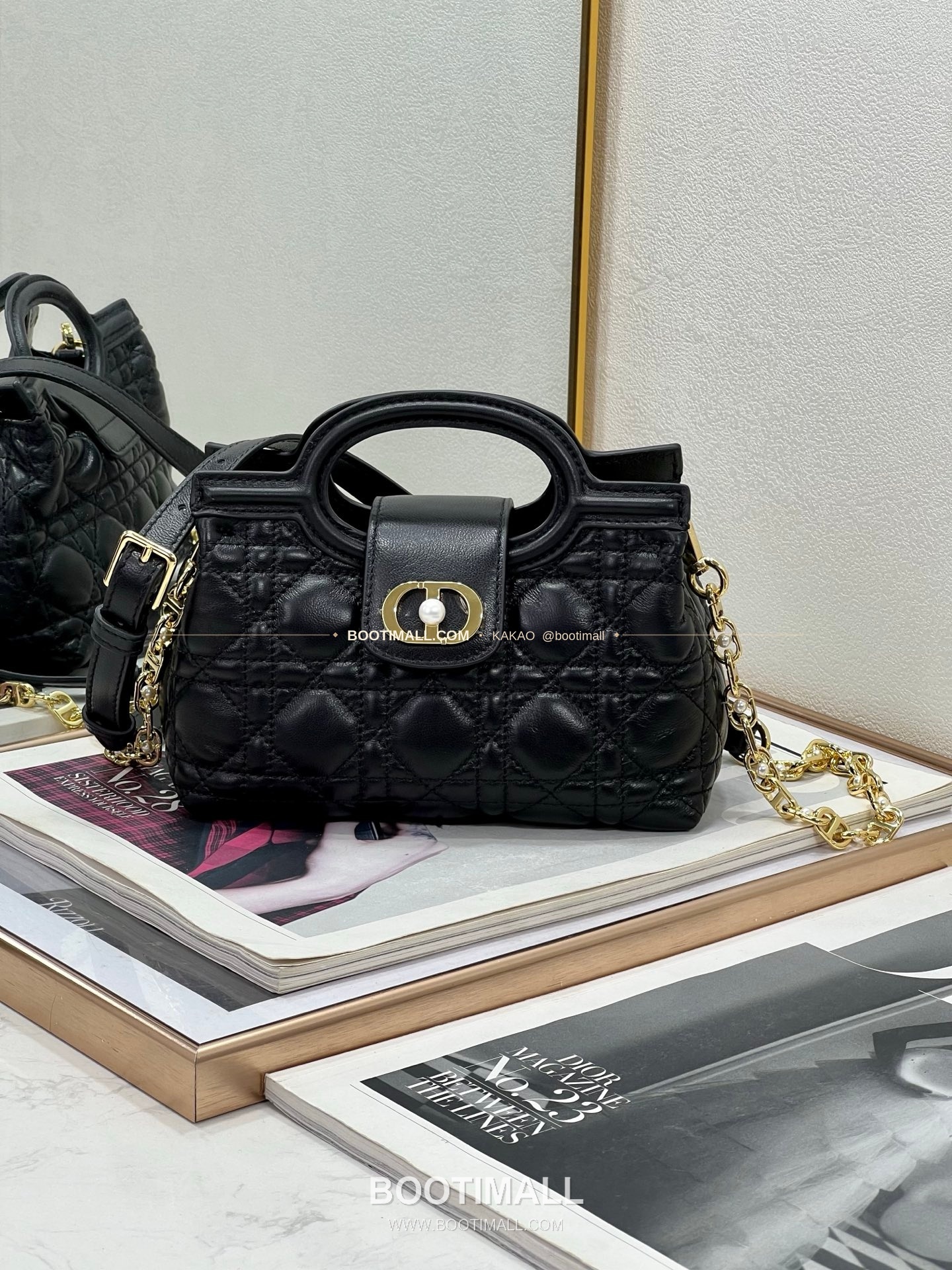 디올 졸리 탑핸들 미니 체인백 블랙 Dior Jolie Top Handle Mini Chain Bag 8601 18.5cm 1