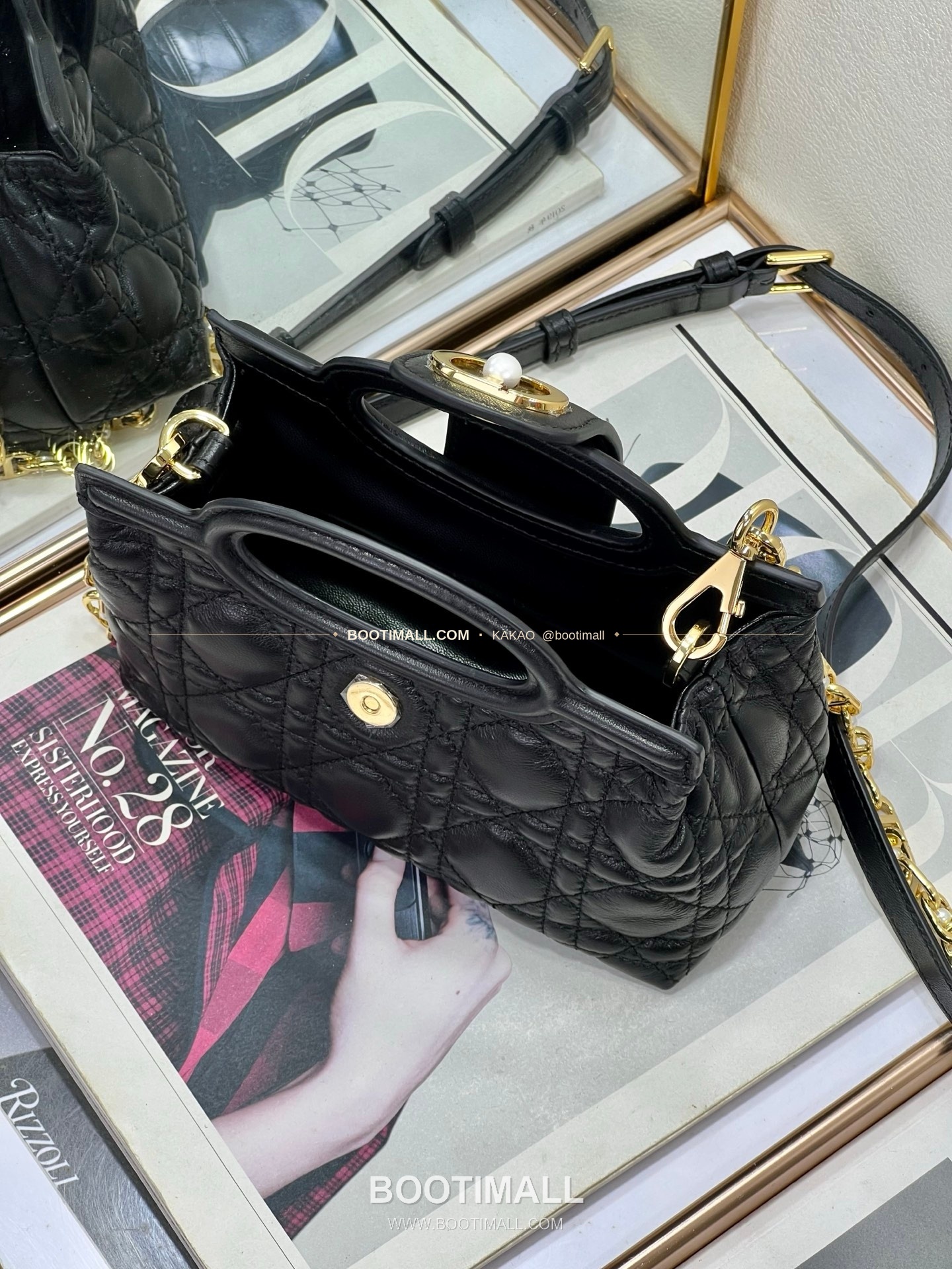 디올 졸리 탑핸들 미니 체인백 블랙 Dior Jolie Top Handle Mini Chain Bag 8601 18.5cm 8