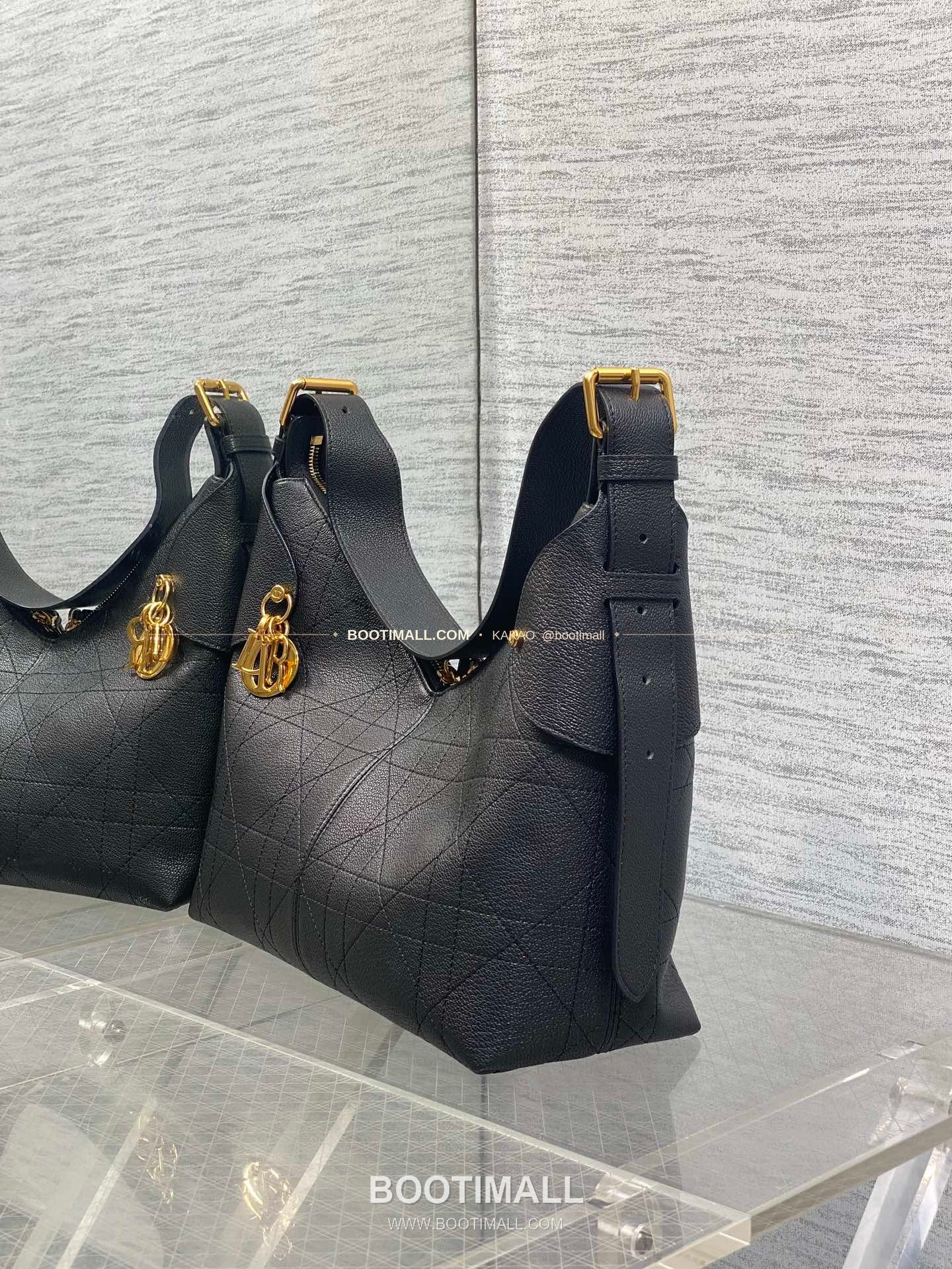 디올 보야주 오일왁스 레더 로고 하드웨어 숄더백 Dior Voyage Oil Wax Leather Logo Hardware Shoulder Bag 5881 28cm 16