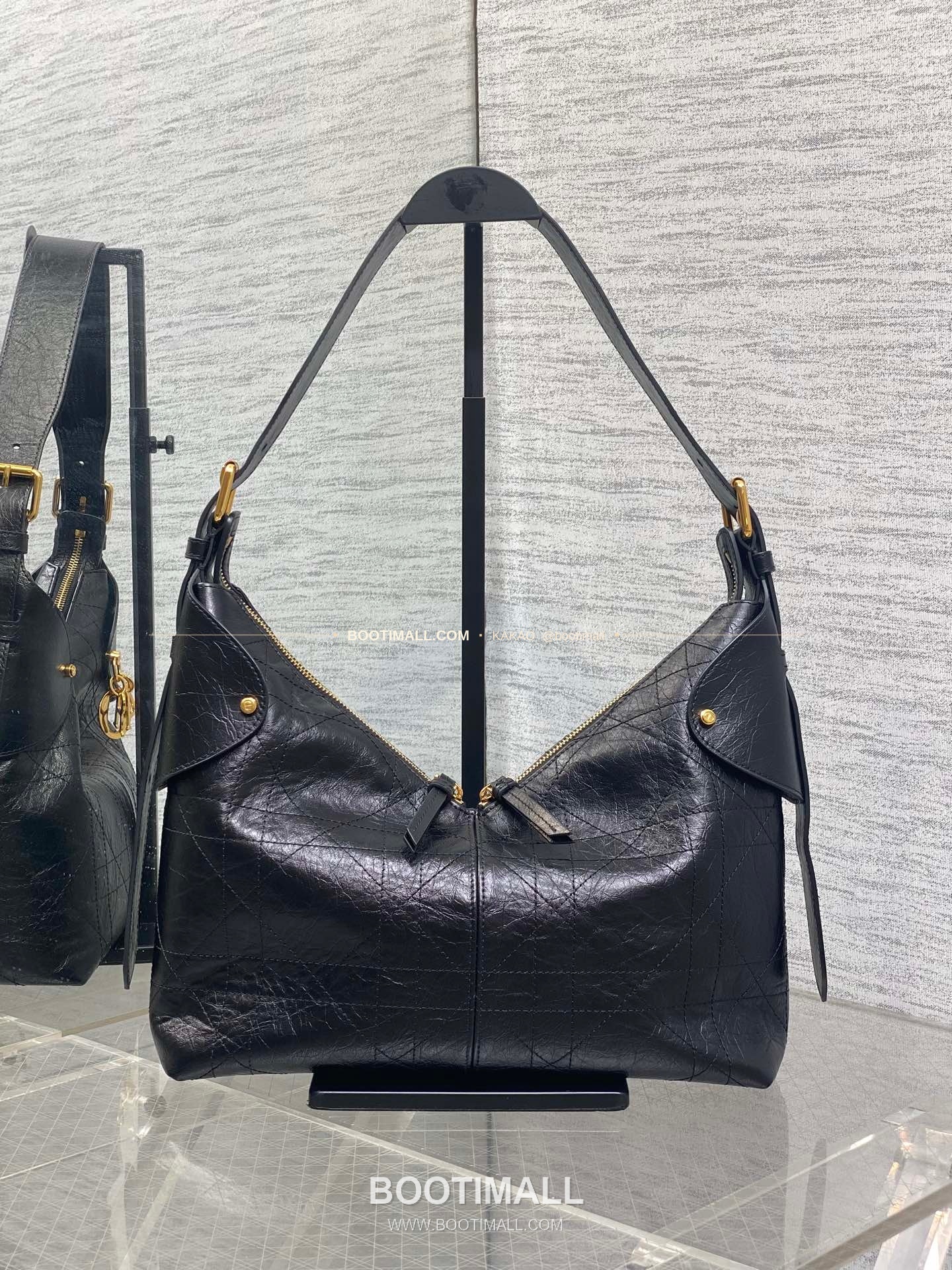 디올 보야주 오일왁스 레더 로고 하드웨어 숄더백 Dior Voyage Oil Wax Leather Logo Hardware Shoulder Bag 5881 28cm 8