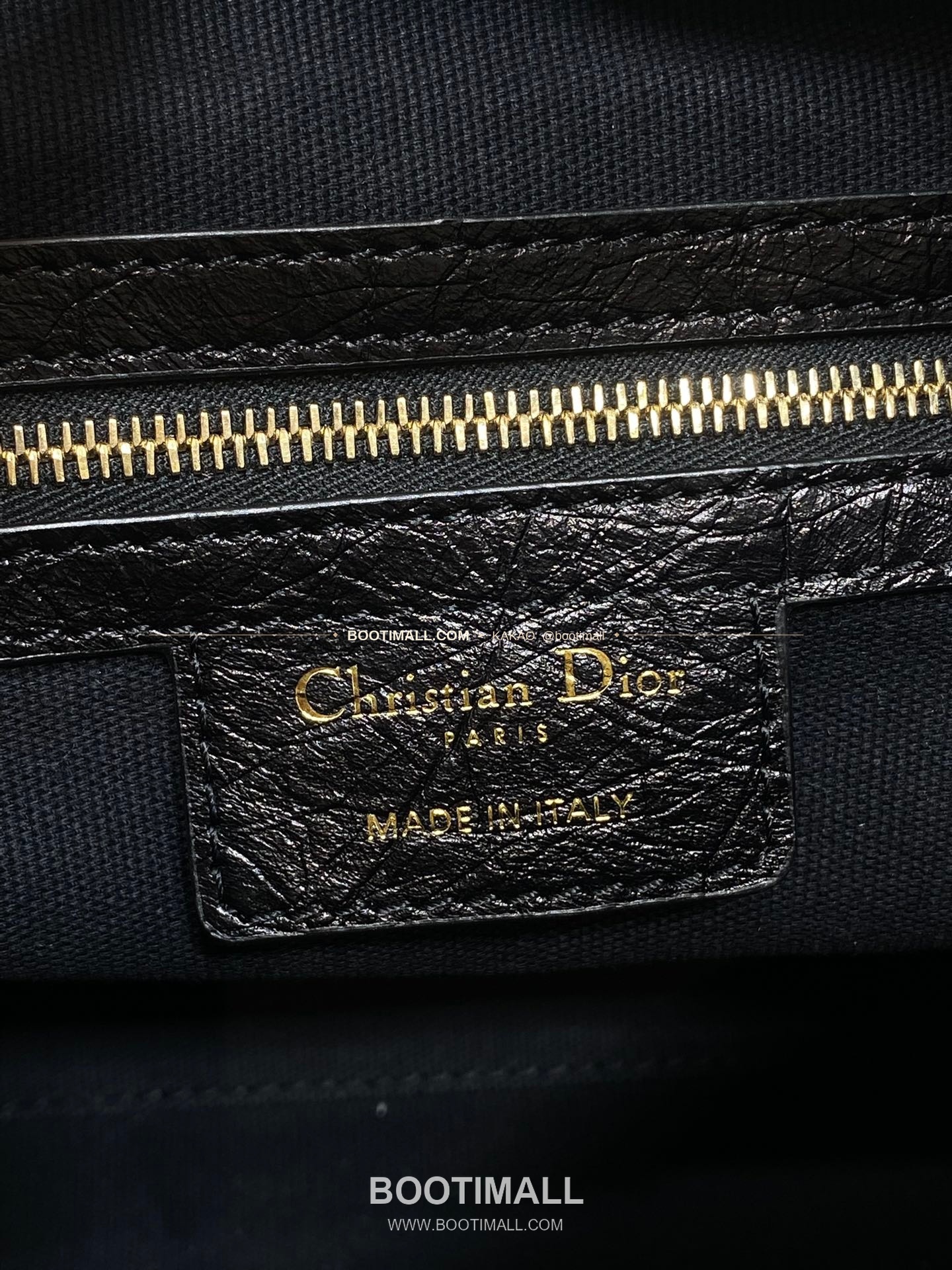 디올 보야주 오일왁스 레더 로고 하드웨어 숄더백 Dior Voyage Oil Wax Leather Logo Hardware Shoulder Bag 5881 28cm 14