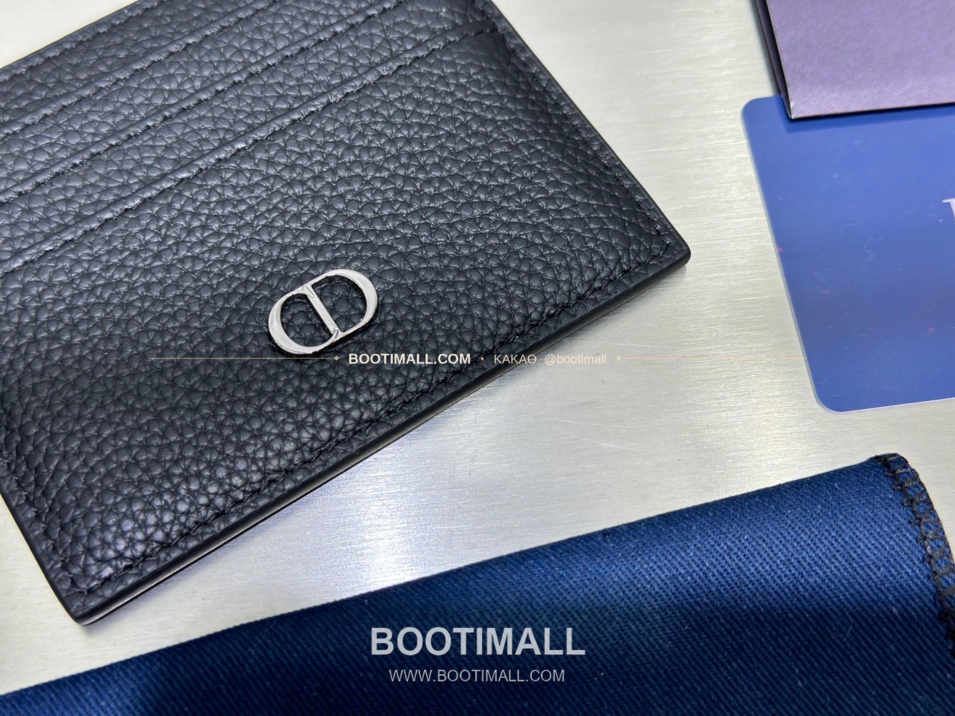 디올 CD 아이콘 그레인 카프스킨 카드지갑 Dior CD Icon Grained Calfskin Card Holder 8006 10cm 2