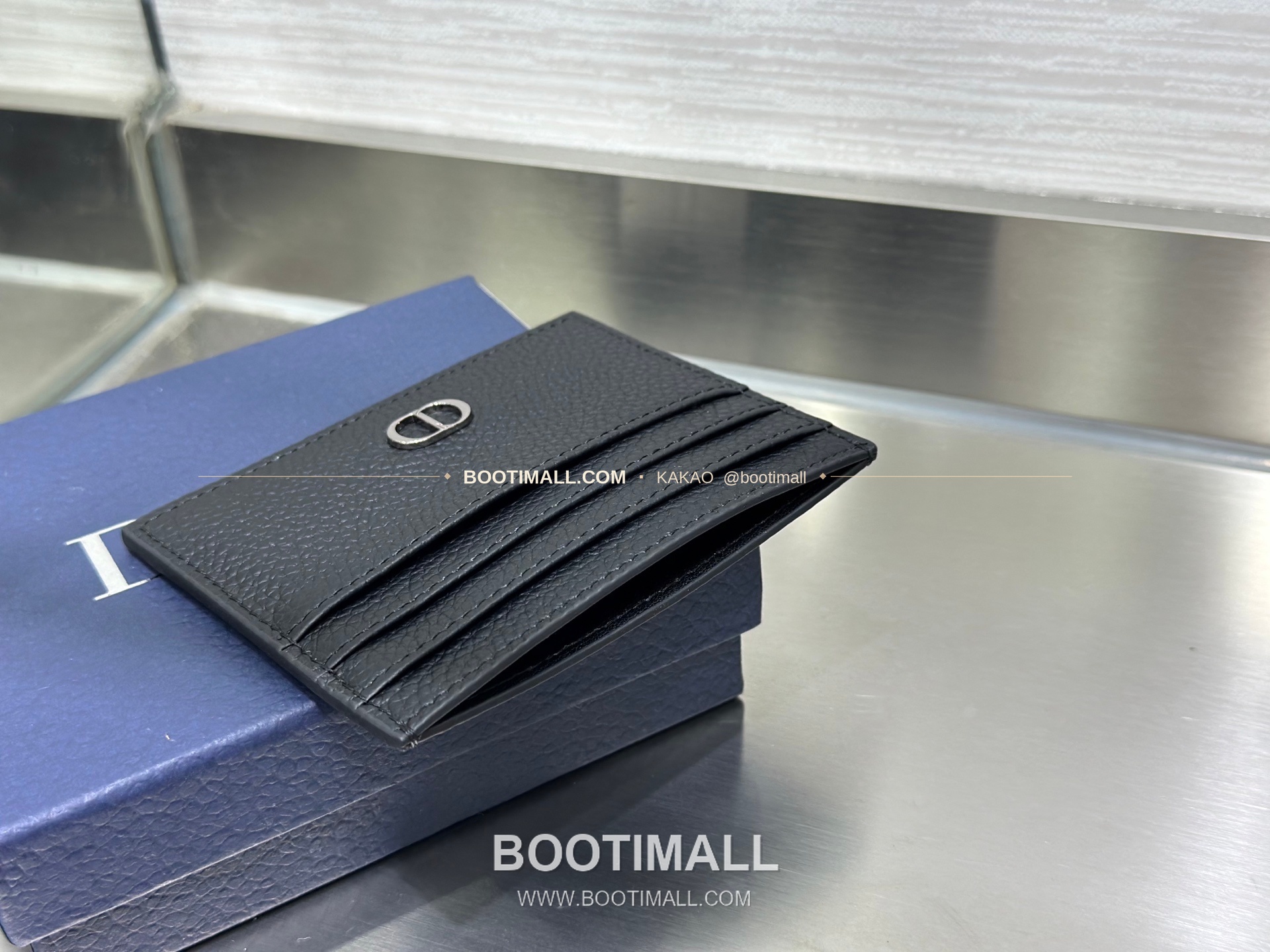 디올 CD 아이콘 그레인 카프스킨 카드지갑 Dior CD Icon Grained Calfskin Card Holder 8006 10cm 6