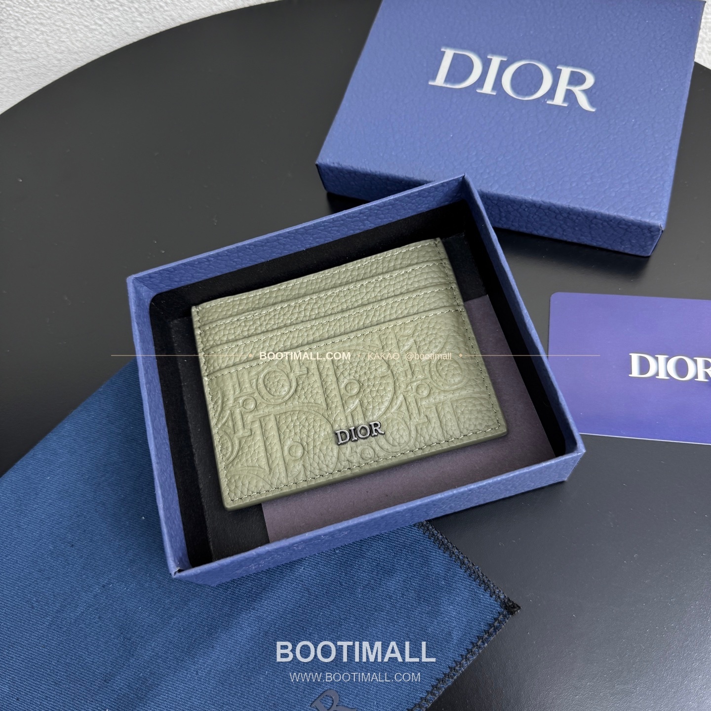 디올 CD 아이콘 그레인 카프스킨 카드지갑 Dior CD Icon Grained Calfskin Card Holder 8006 10cm

---


디올 CD 아이콘 그레인 카프스킨 카드지갑 Dior CD Icon Grained Calfskin Card Holder 8006 10cm 5