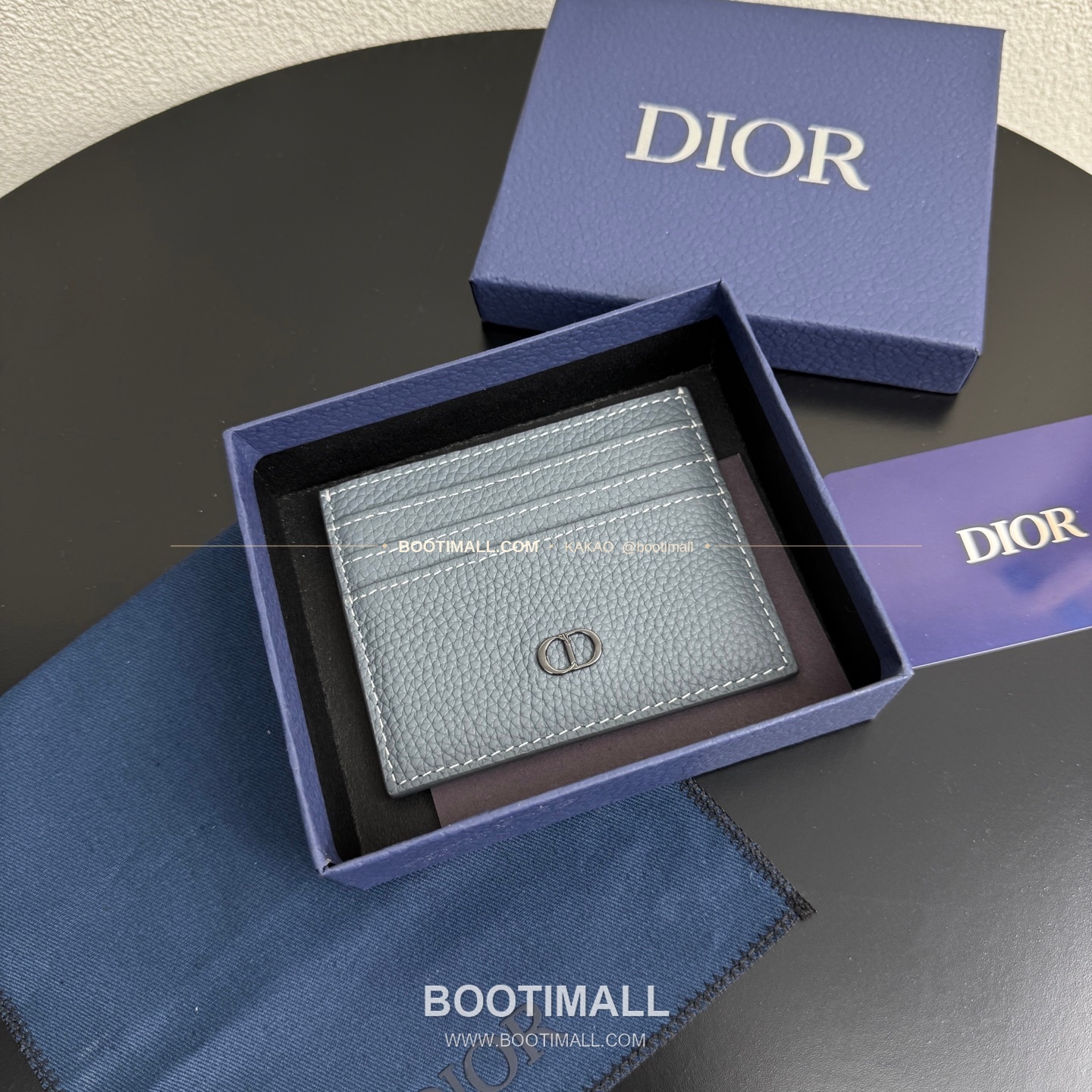디올 CD 아이콘 그레인 카프스킨 카드지갑 Dior CD Icon Grained Calfskin Card Holder 8006 10cm 4