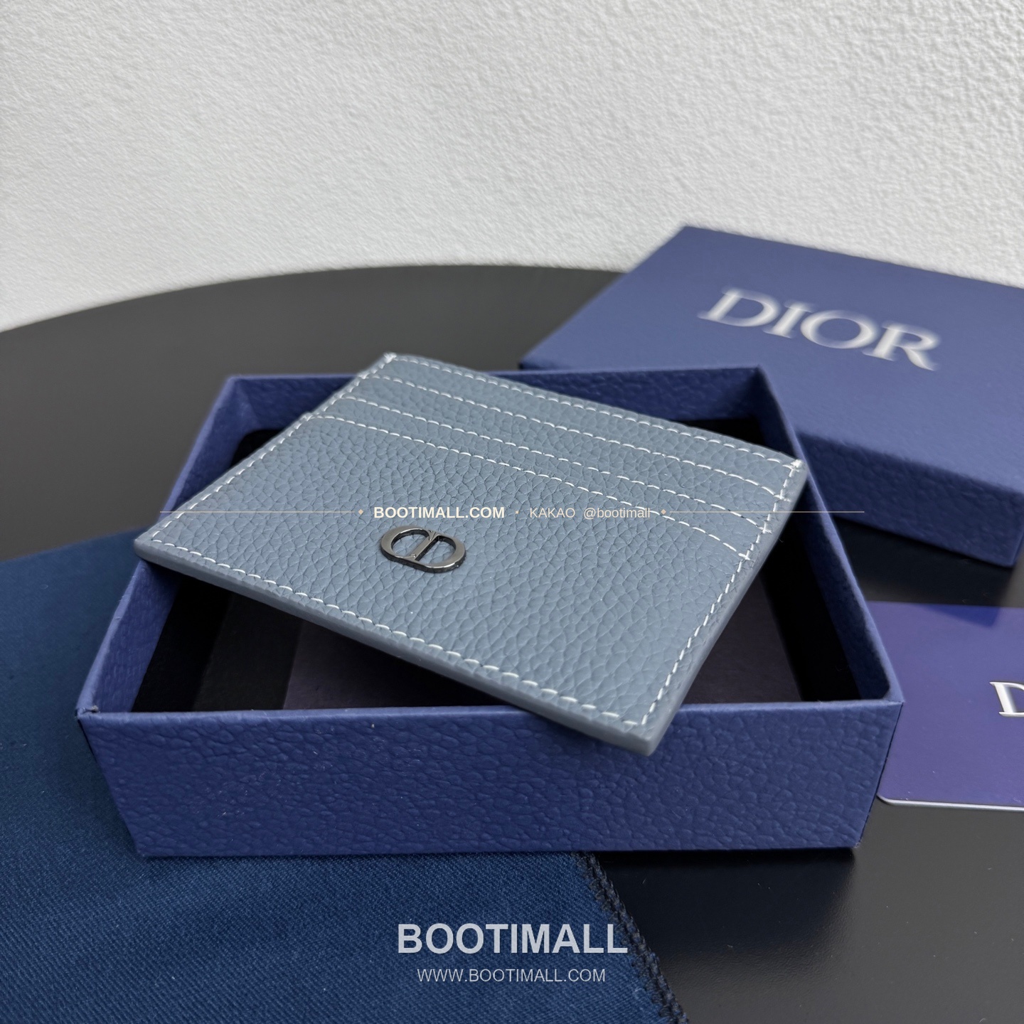 디올 CD 아이콘 그레인 카프스킨 카드지갑 Dior CD Icon Grained Calfskin Card Holder 8006 10cm 6