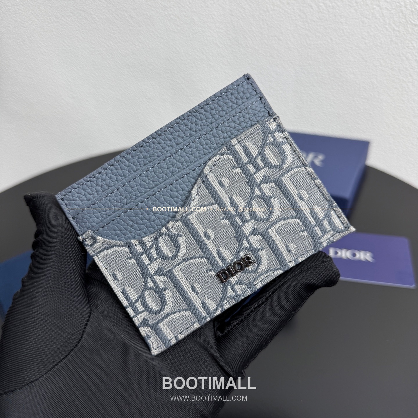 디올 CD 아이콘 그레인 카프스킨 카드지갑 Dior CD Icon Grained Calfskin Card Holder 8006 10cm 1