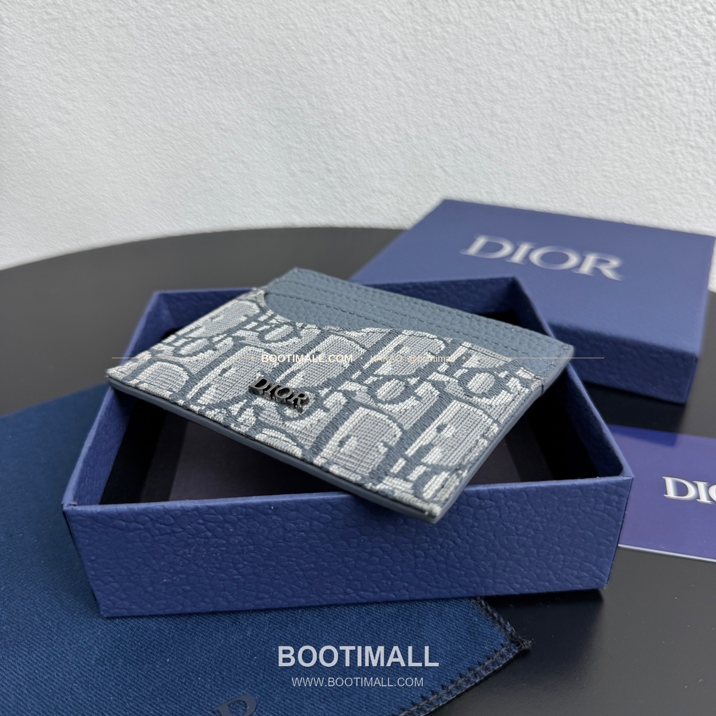 디올 CD 아이콘 그레인 카프스킨 카드지갑 Dior CD Icon Grained Calfskin Card Holder 8006 10cm 5
