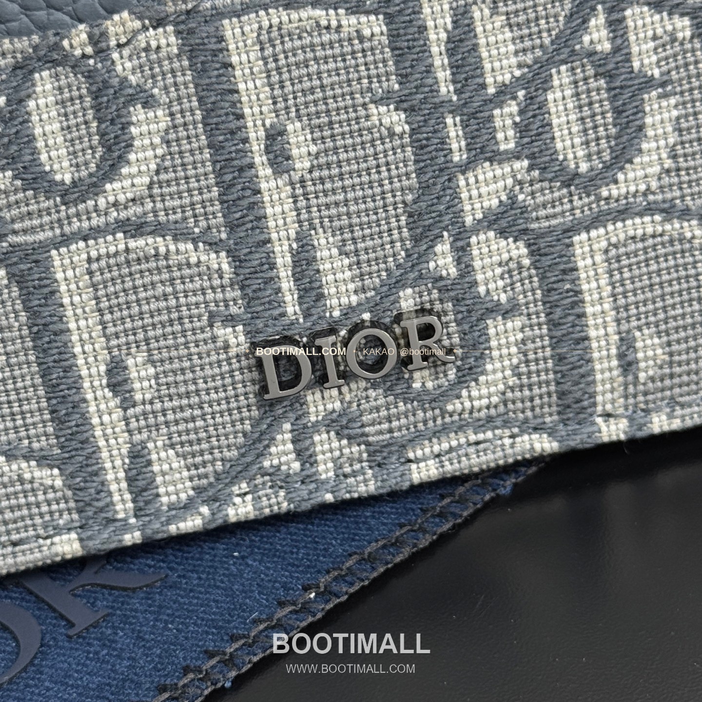 디올 CD 아이콘 그레인 카프스킨 카드지갑 Dior CD Icon Grained Calfskin Card Holder 8006 10cm 7