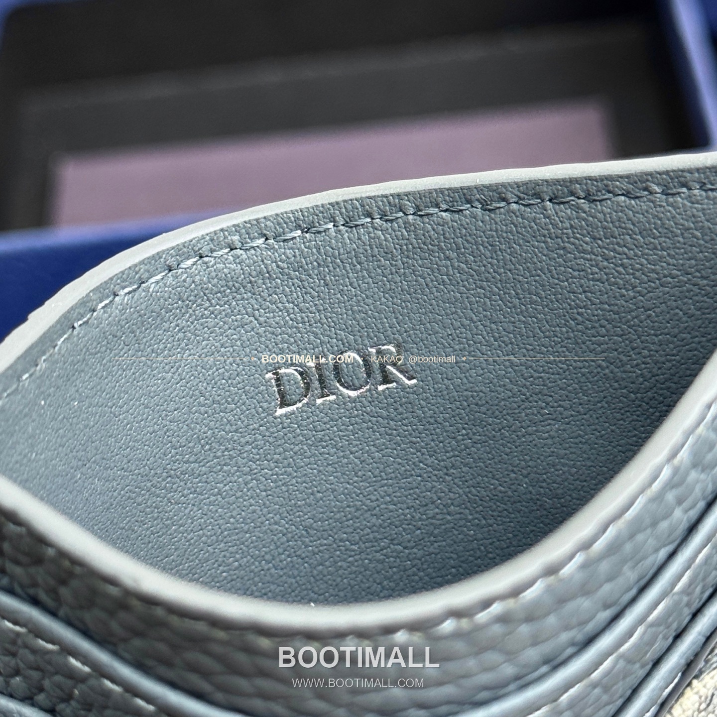 디올 CD 아이콘 그레인 카프스킨 카드지갑 Dior CD Icon Grained Calfskin Card Holder 8006 10cm 9