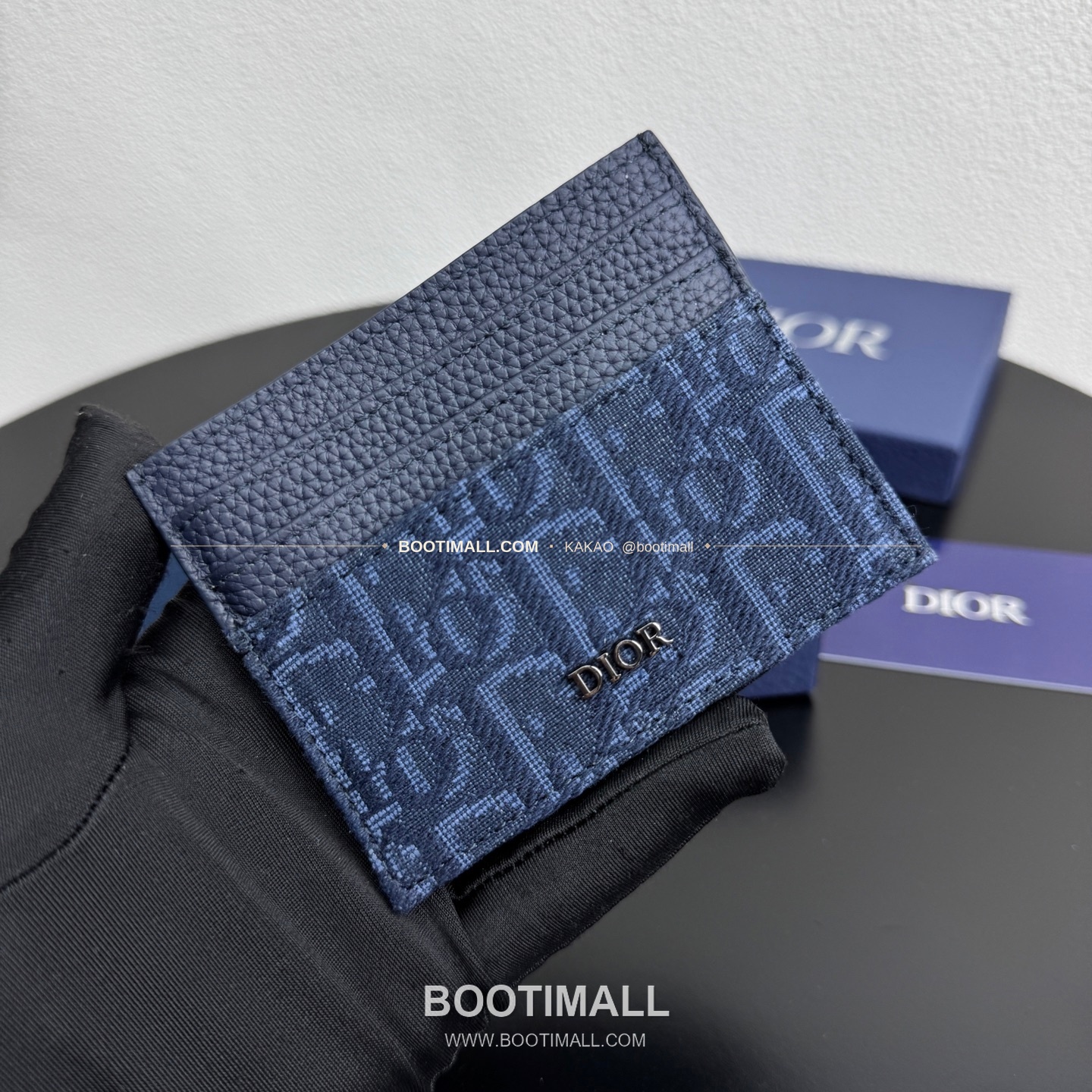 디올 CD 아이콘 그레인 카프스킨 카드지갑 Dior CD Icon Grained Calfskin Card Holder 8006 10cm 1