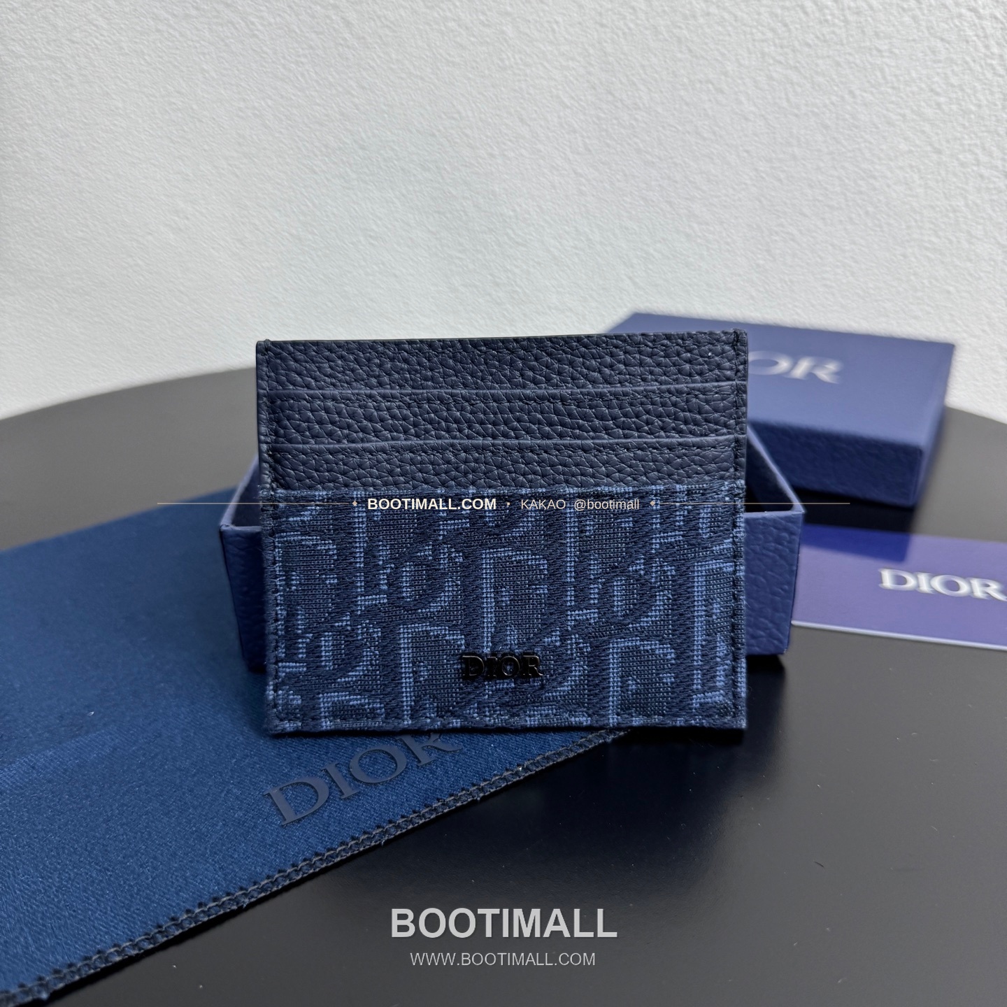 디올 CD 아이콘 그레인 카프스킨 카드지갑 Dior CD Icon Grained Calfskin Card Holder 8006 10cm 5