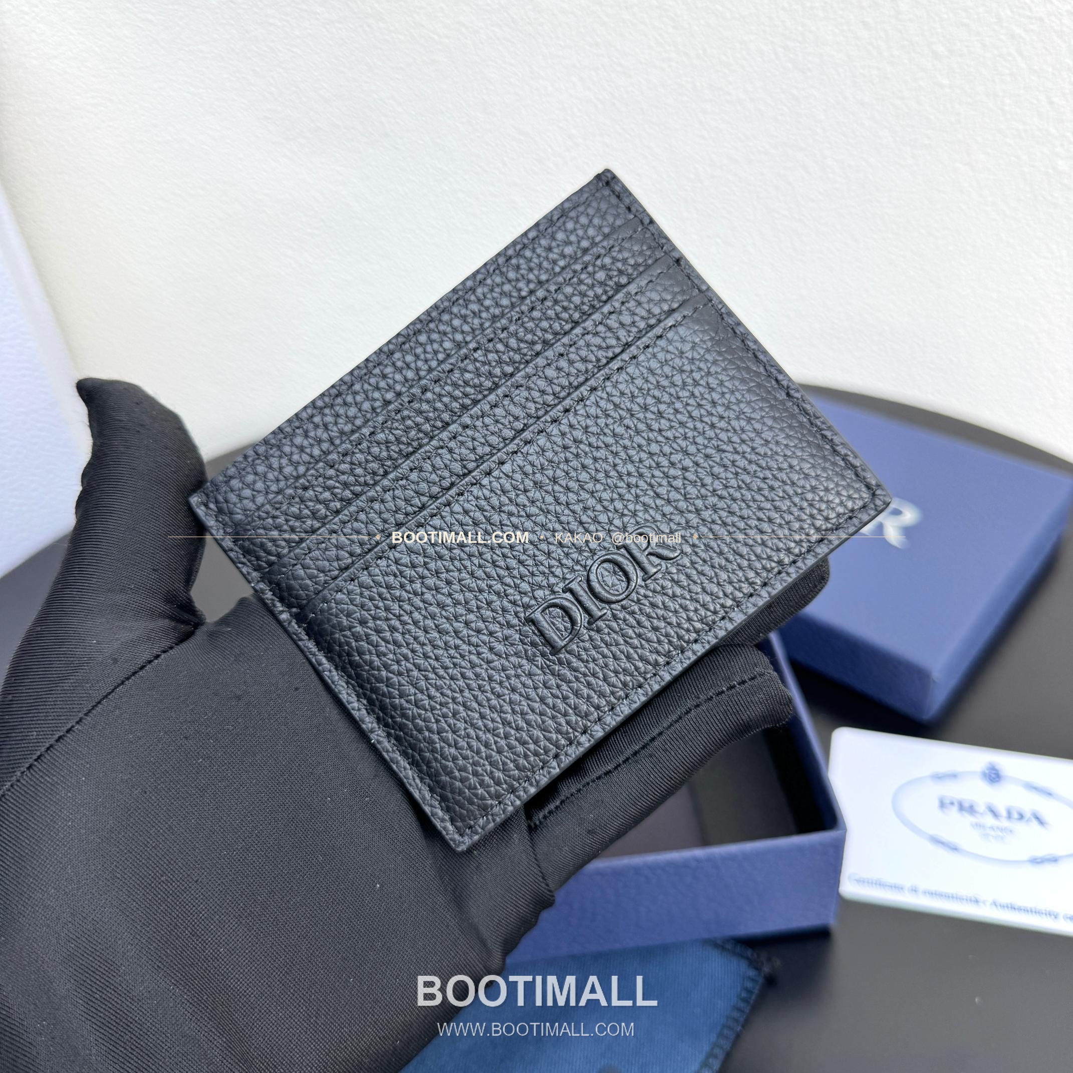 디올 CD 아이콘 그레인 카프스킨 카드지갑 Dior CD Icon Grained Calfskin Card Holder 8006 10cm 2