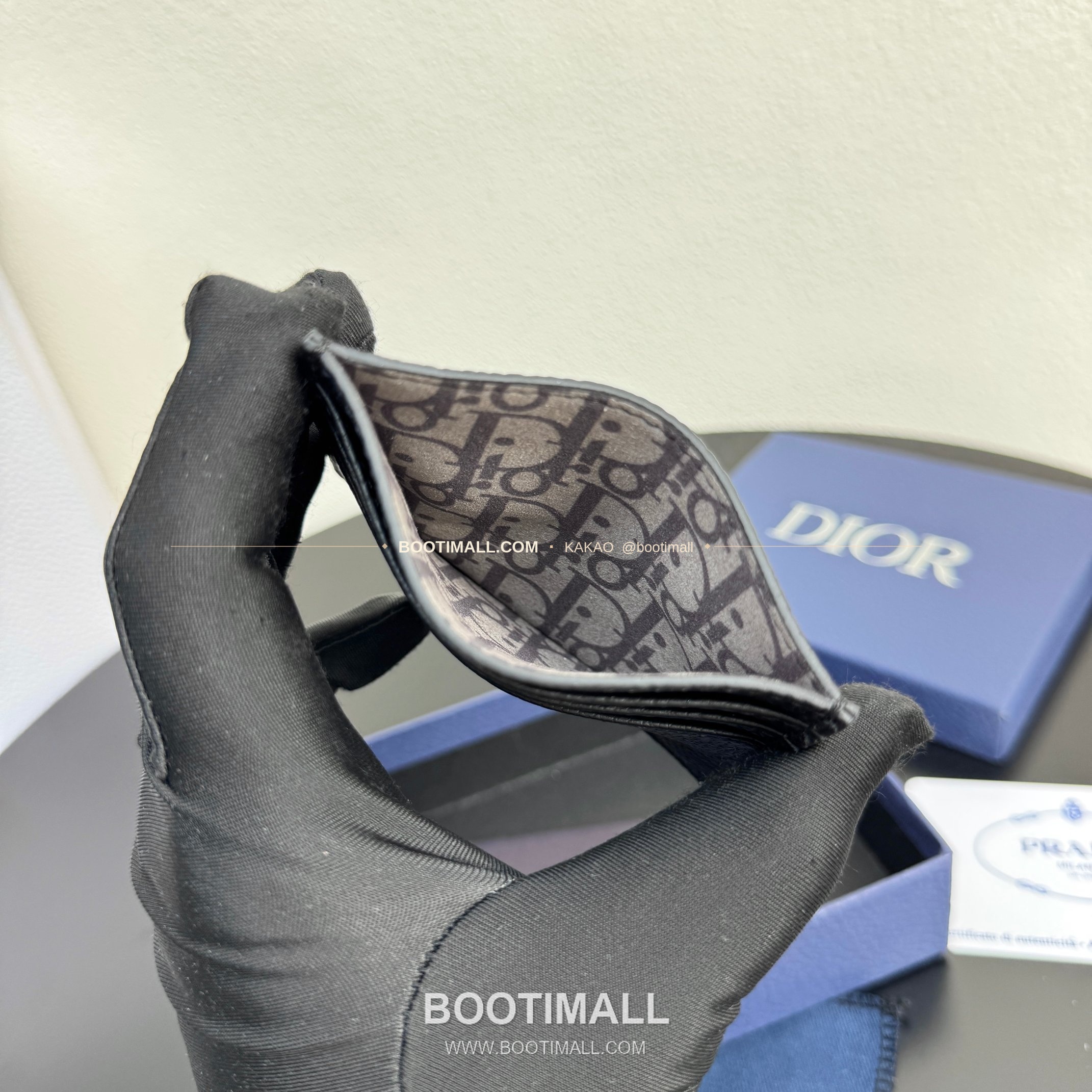 디올 CD 아이콘 그레인 카프스킨 카드지갑 Dior CD Icon Grained Calfskin Card Holder 8006 10cm 7