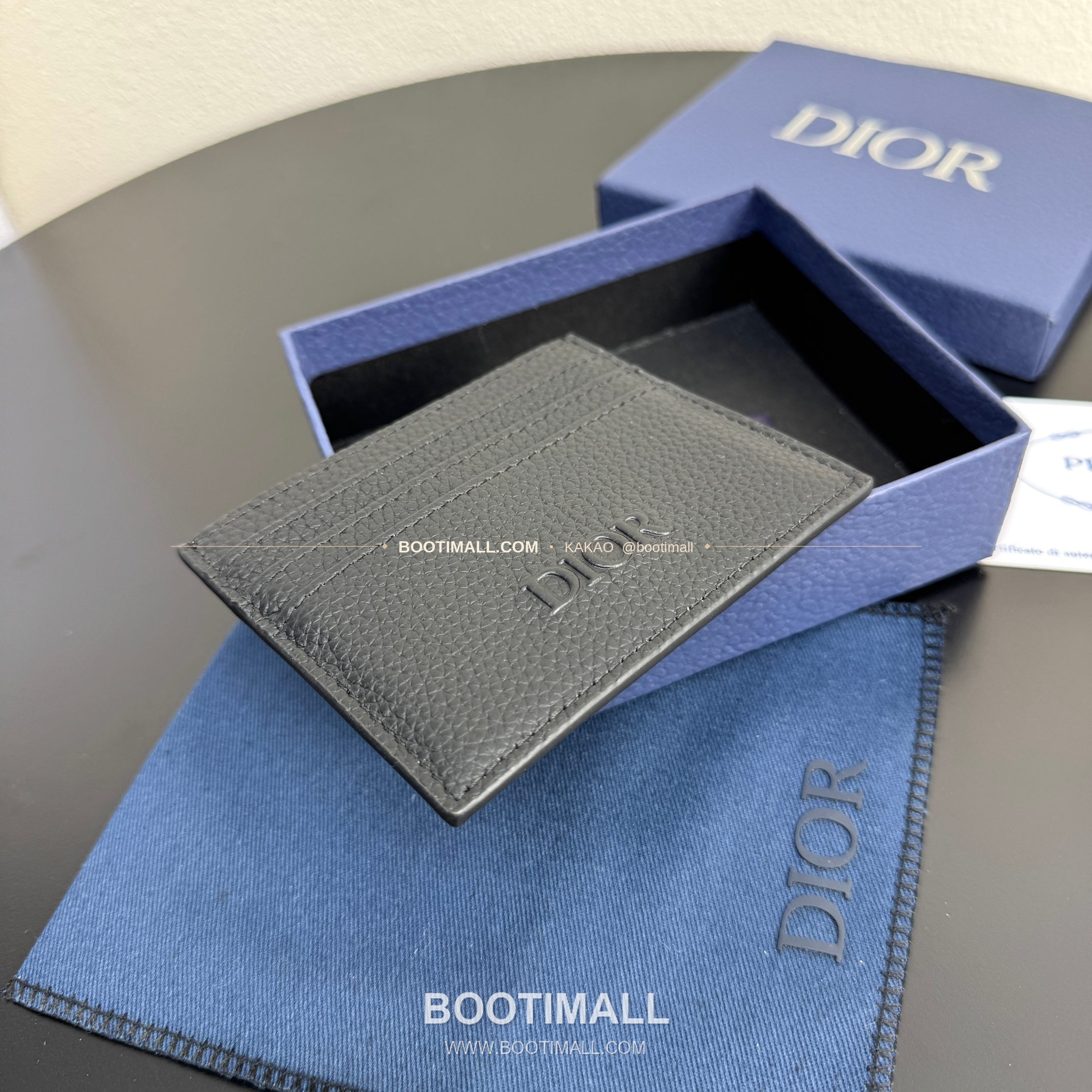 디올 CD 아이콘 그레인 카프스킨 카드지갑 Dior CD Icon Grained Calfskin Card Holder 8006 10cm 8