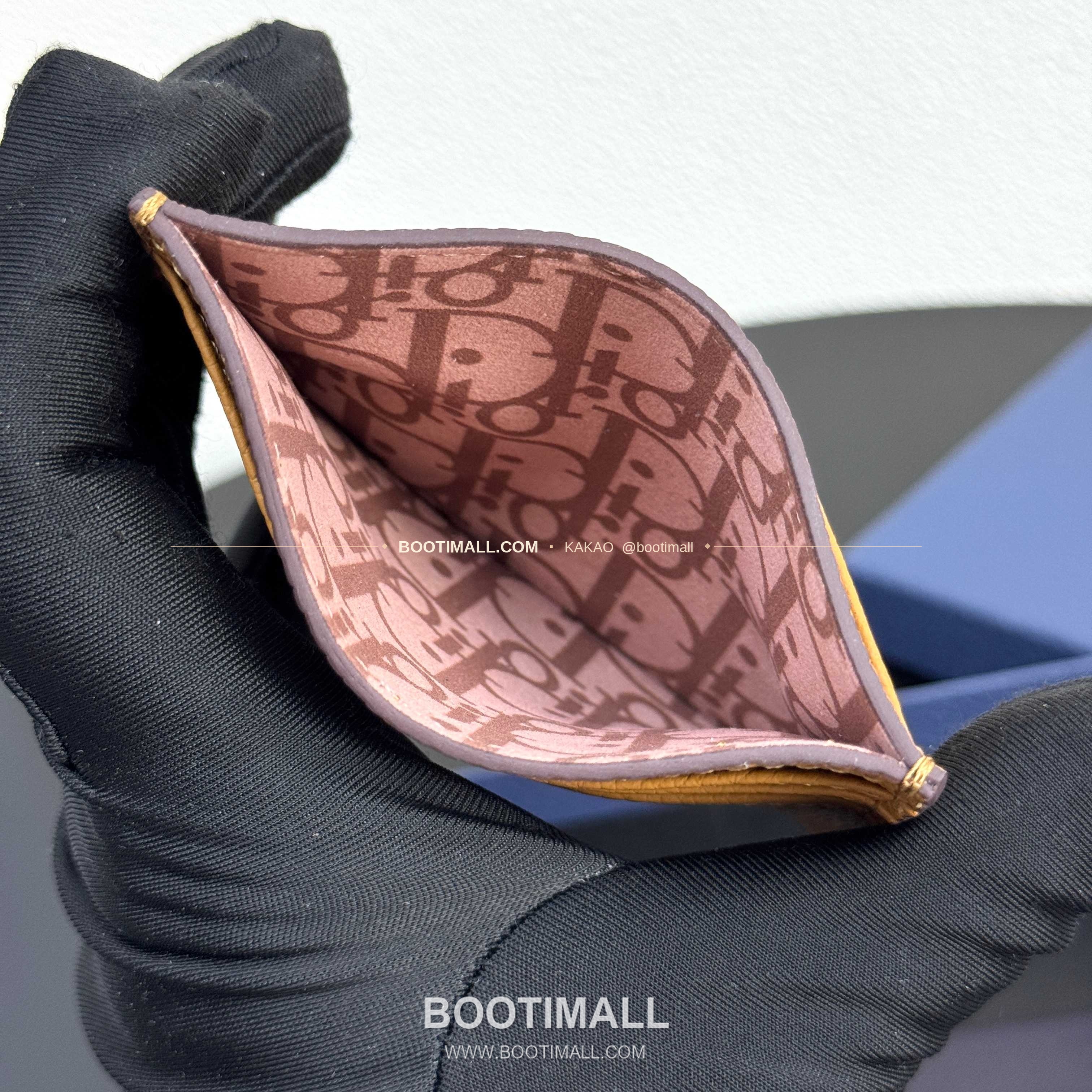 디올 CD 아이콘 그레인 카프스킨 카드지갑 Dior CD Icon Grained Calfskin Card Holder 8006 10cm 7