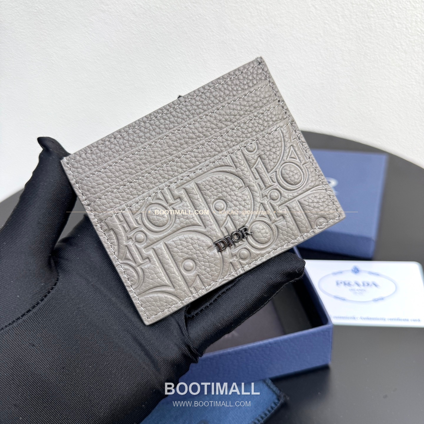 디올 CD 아이콘 그레인 카프스킨 카드지갑 Dior CD Icon Grained Calfskin Card Holder 8006 10cm 1