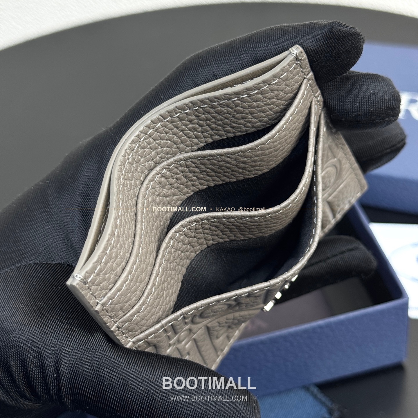 디올 CD 아이콘 그레인 카프스킨 카드지갑 Dior CD Icon Grained Calfskin Card Holder 8006 10cm 7