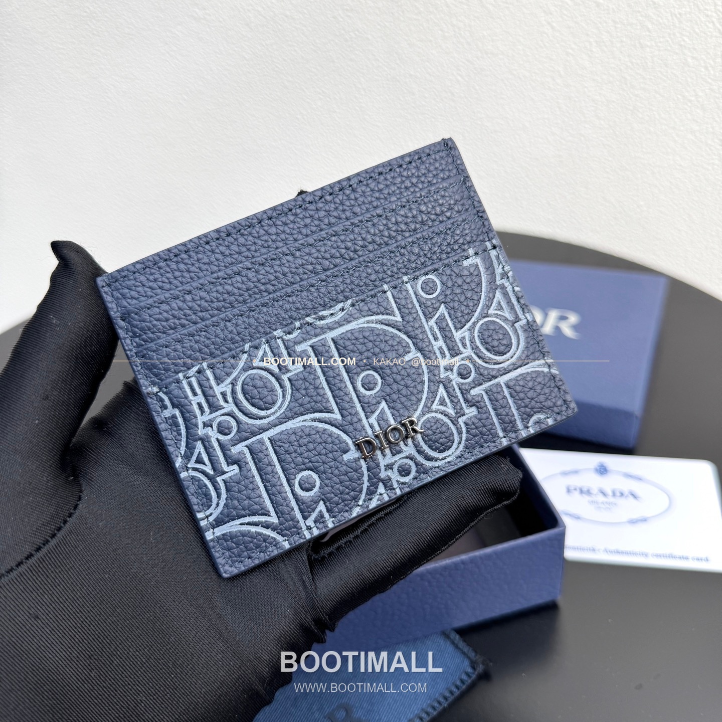 디올 CD 아이콘 그레인 카프스킨 카드지갑 Dior CD Icon Grained Calfskin Card Holder 8006 10cm 1