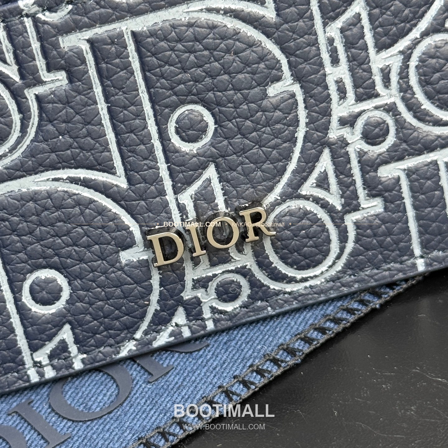 디올 CD 아이콘 그레인 카프스킨 카드지갑 Dior CD Icon Grained Calfskin Card Holder 8006 10cm 5