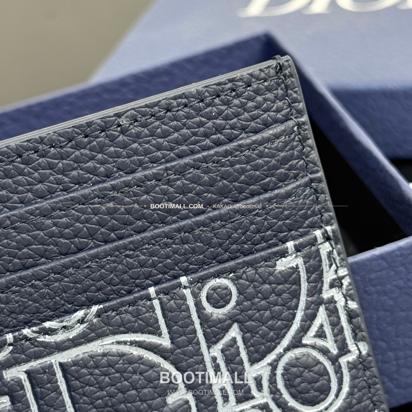 디올 CD 아이콘 그레인 카프스킨 카드지갑 Dior CD Icon Grained Calfskin Card Holder 8006 10cm 6