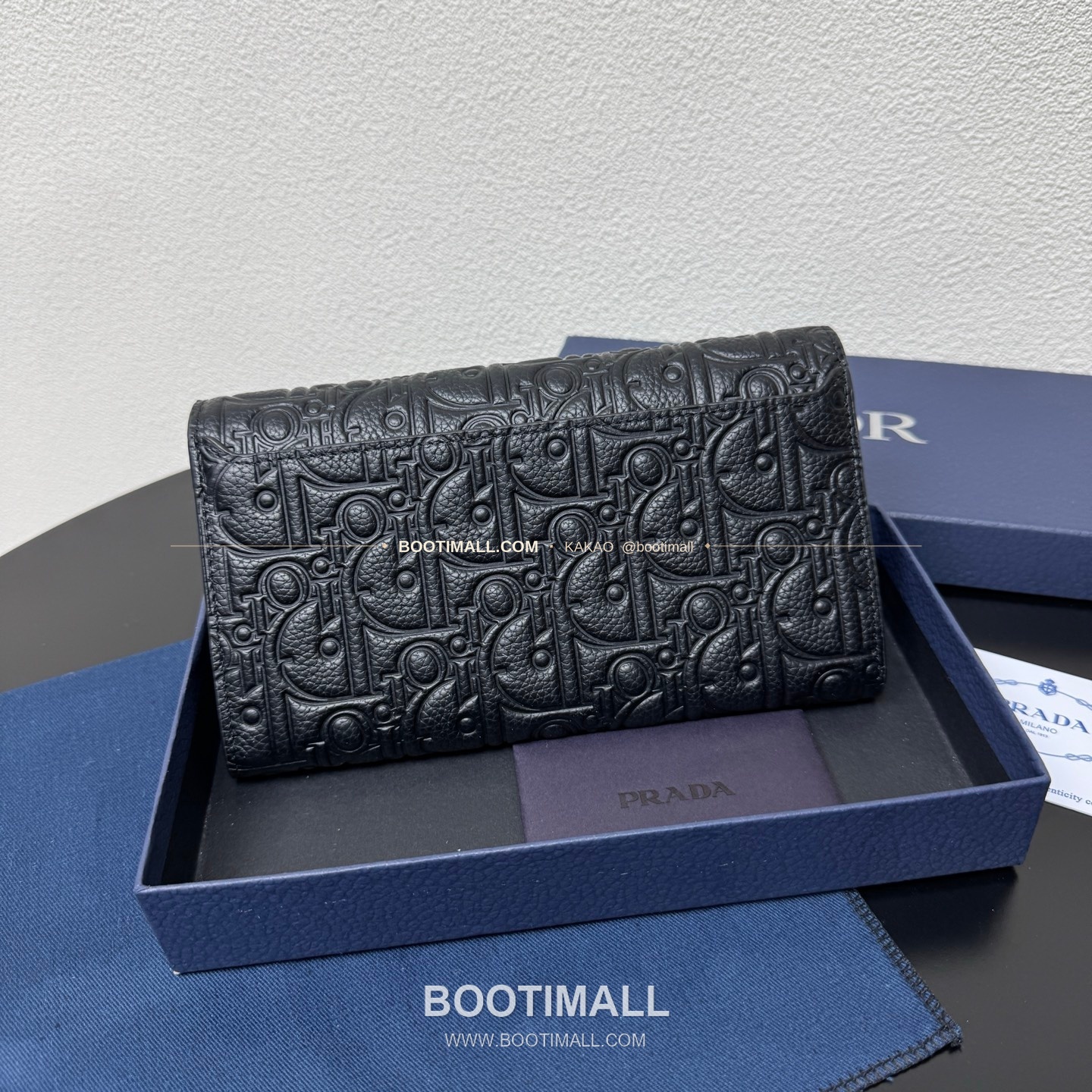 디올 그래비티 카프스킨 엠보싱 로고 장지갑 Dior Gravity Calfskin Embossed Logo Long Wallet 8018s32 20cm 2