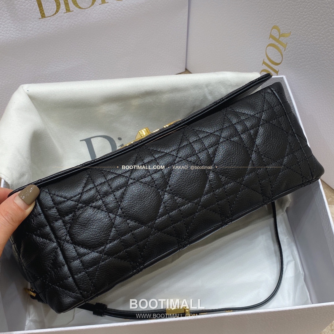 디올 카로 카프스킨 퀼팅 CD 로고 체인 숄더백 Dior Caro Calfskin Quilted CD Logo Chain Shoulder Bag 3370 25.5cm 6