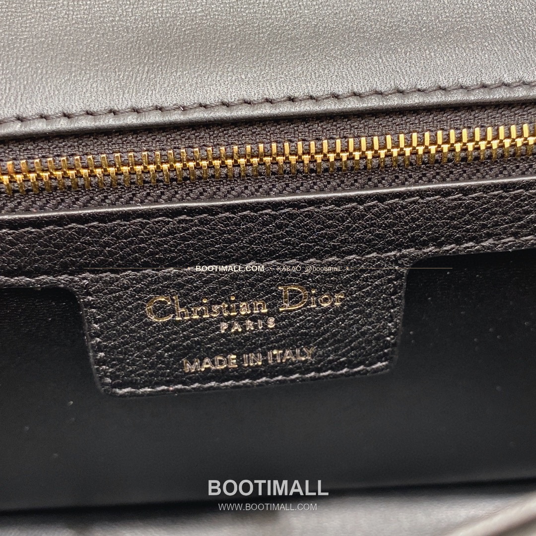 디올 카로 카프스킨 퀼팅 CD 로고 체인 숄더백 Dior Caro Calfskin Quilted CD Logo Chain Shoulder Bag 3370 25.5cm 9