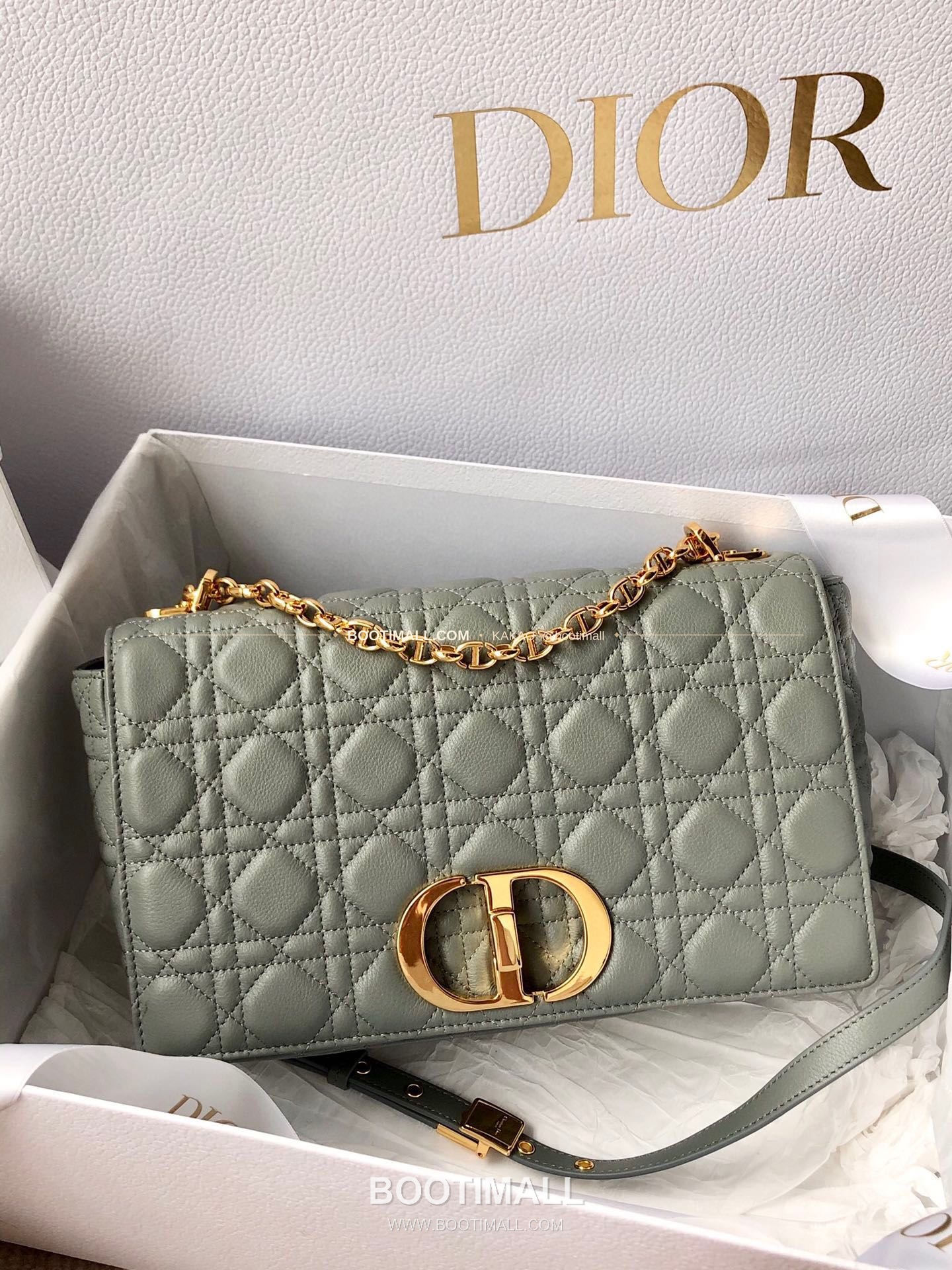 디올 카로 카프스킨 퀼팅 CD 로고 체인 숄더백 Dior Caro Calfskin Quilted CD Logo Chain Shoulder Bag 3380 28cm 7