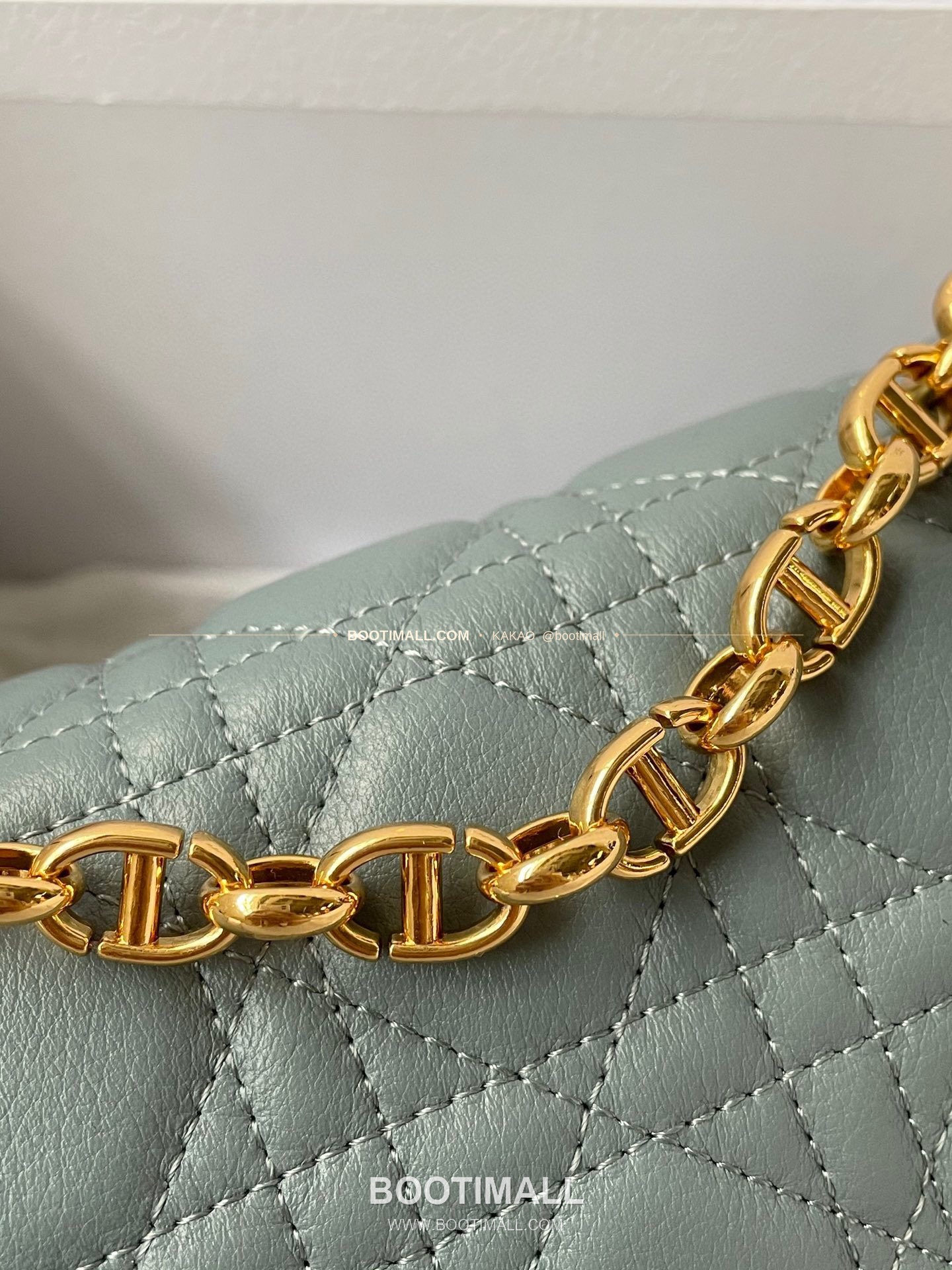 디올 카로 카프스킨 퀼팅 CD 로고 체인 숄더백 Dior Caro Calfskin Quilted CD Logo Chain Shoulder Bag 3380 28cm 8