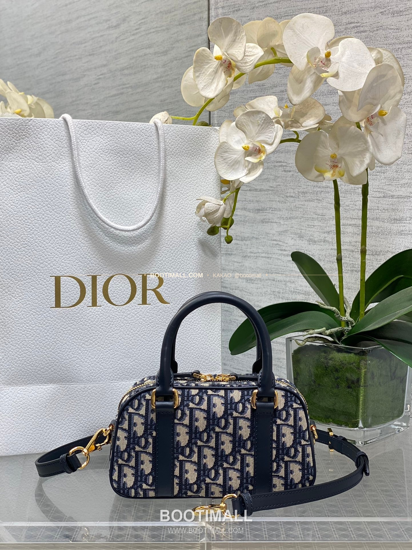 디올 디바이브 오블리크 캔버스 볼링 미니백 Dior D-Vibe Oblique Canvas Bowling Mini Bag 5250 20.5cm 8