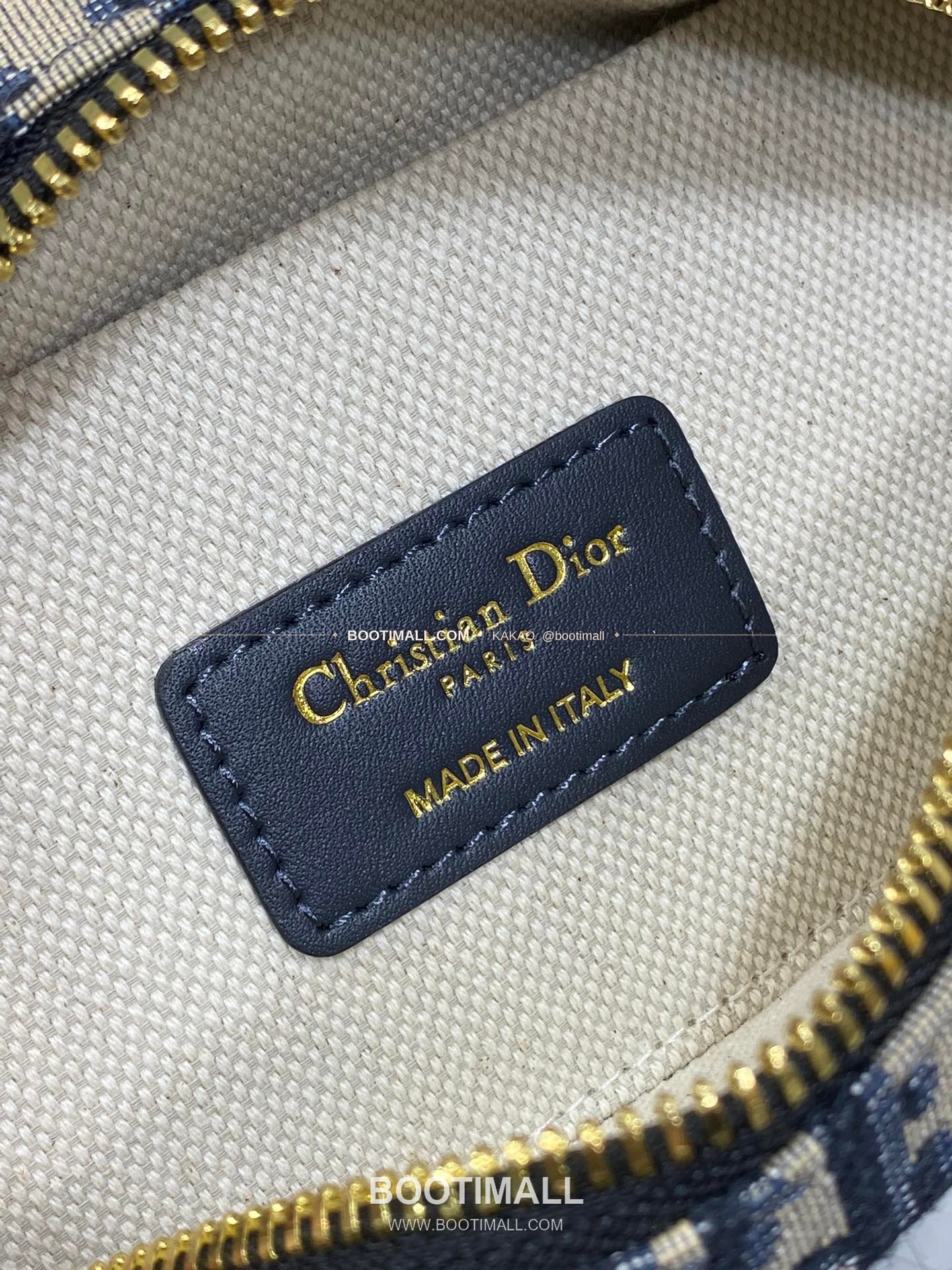 디올 디바이브 오블리크 캔버스 볼링 미니백 Dior D-Vibe Oblique Canvas Bowling Mini Bag 5250 20.5cm 17