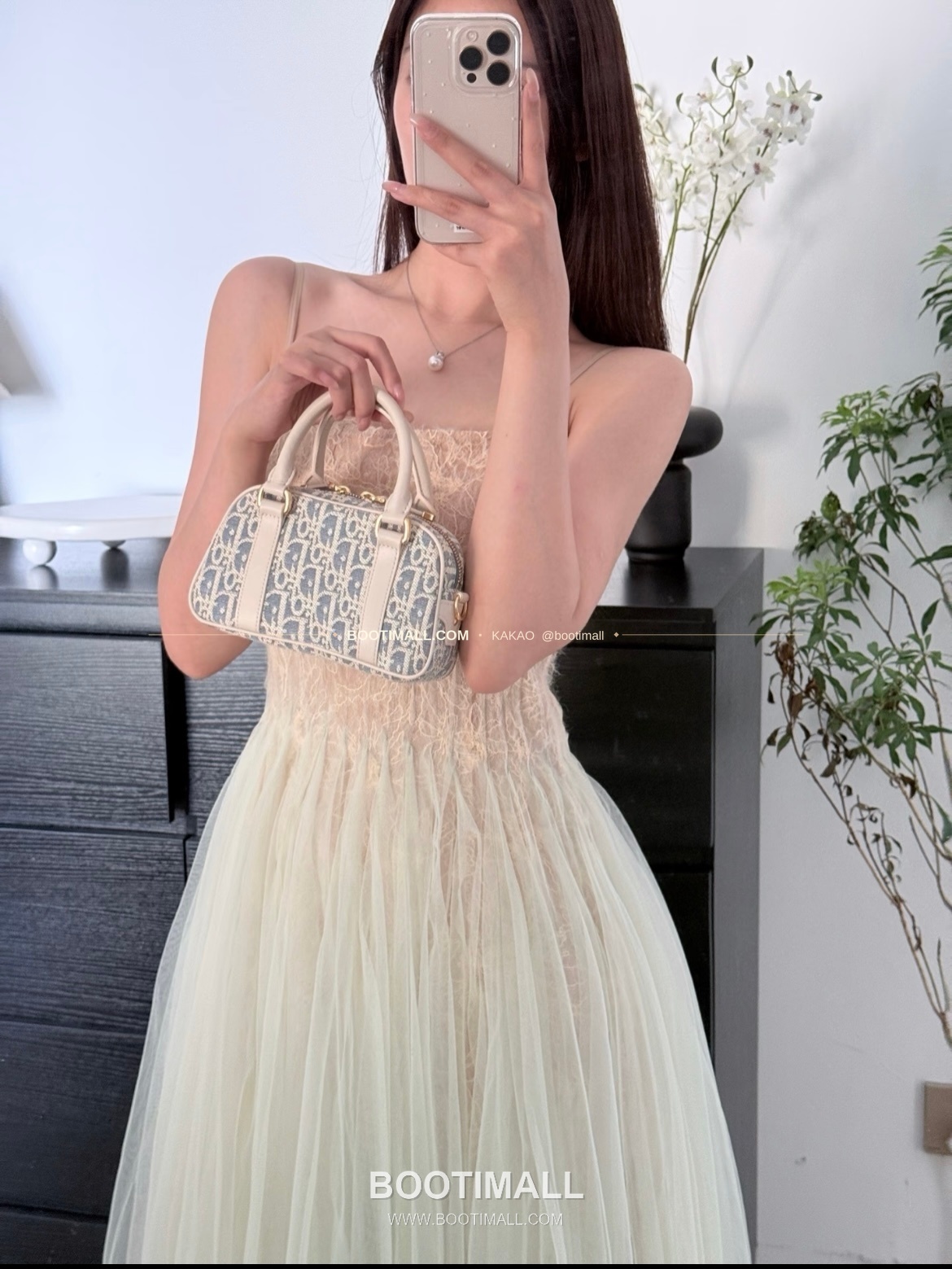 디올 디바이브 오블리크 캔버스 볼링 미니백 Dior D-Vibe Oblique Canvas Bowling Mini Bag 5250 20.5cm 2