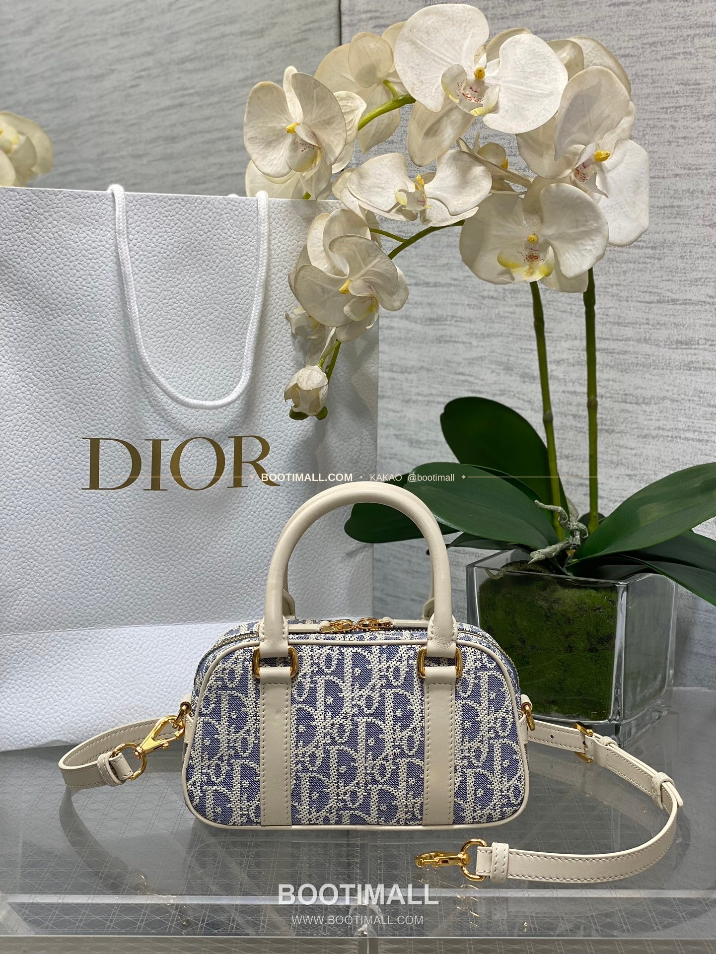 디올 디바이브 오블리크 캔버스 볼링 미니백 Dior D-Vibe Oblique Canvas Bowling Mini Bag 5250 20.5cm 8