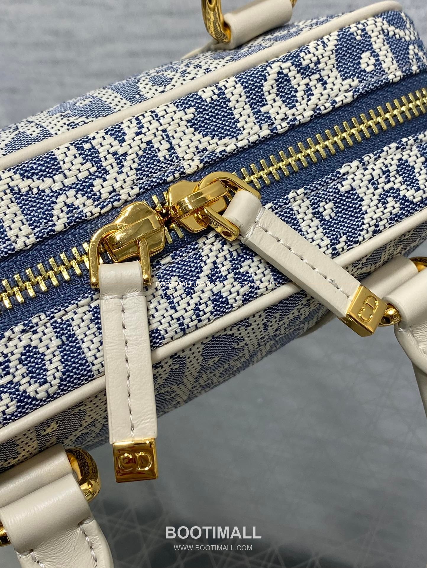 디올 디바이브 오블리크 캔버스 볼링 미니백 Dior D-Vibe Oblique Canvas Bowling Mini Bag 5250 20.5cm 10