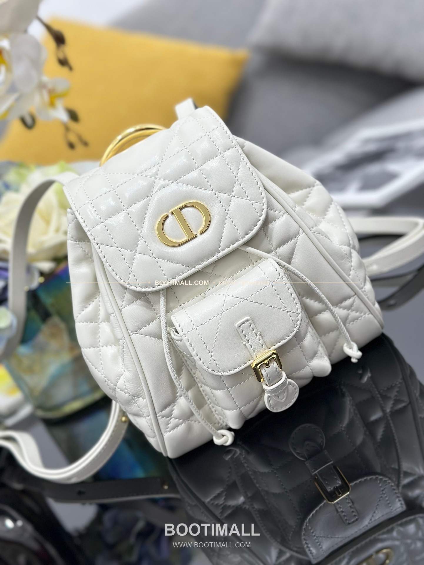 디올 카로 램스킨 퀼팅 CD 로고 백팩 Dior Caro Lambskin Quilted CD Logo Backpack M6302 19.5cm 5