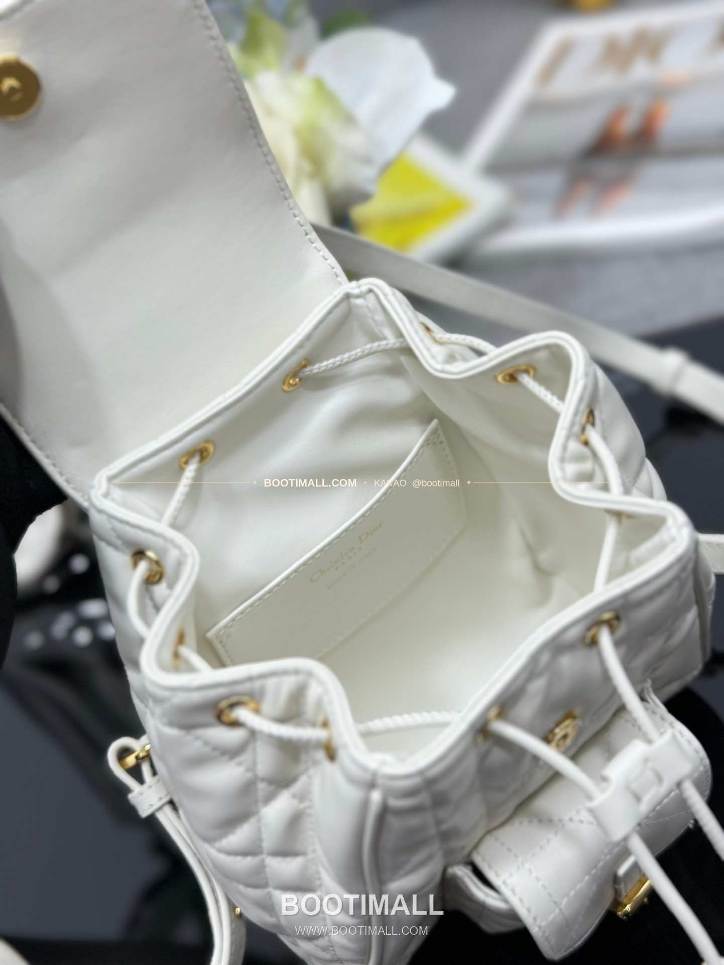 디올 카로 램스킨 퀼팅 CD 로고 백팩 Dior Caro Lambskin Quilted CD Logo Backpack M6302 19.5cm 8