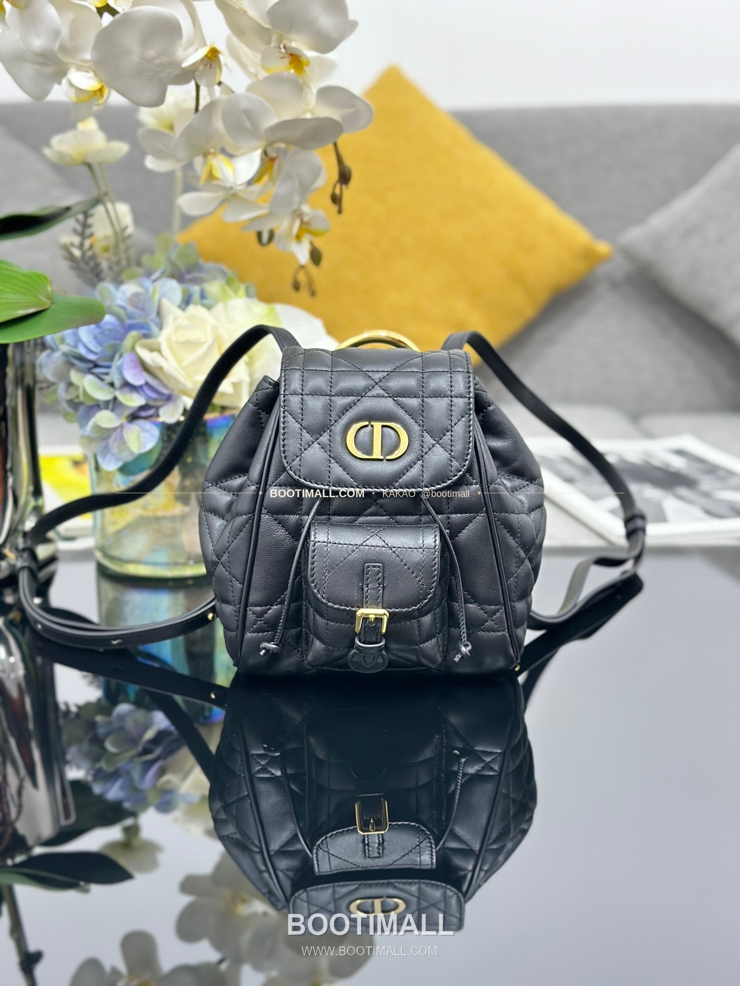 디올 카로 램스킨 퀼팅 CD 로고 백팩 Dior Caro Lambskin Quilted CD Logo Backpack M6302 19.5cm 1