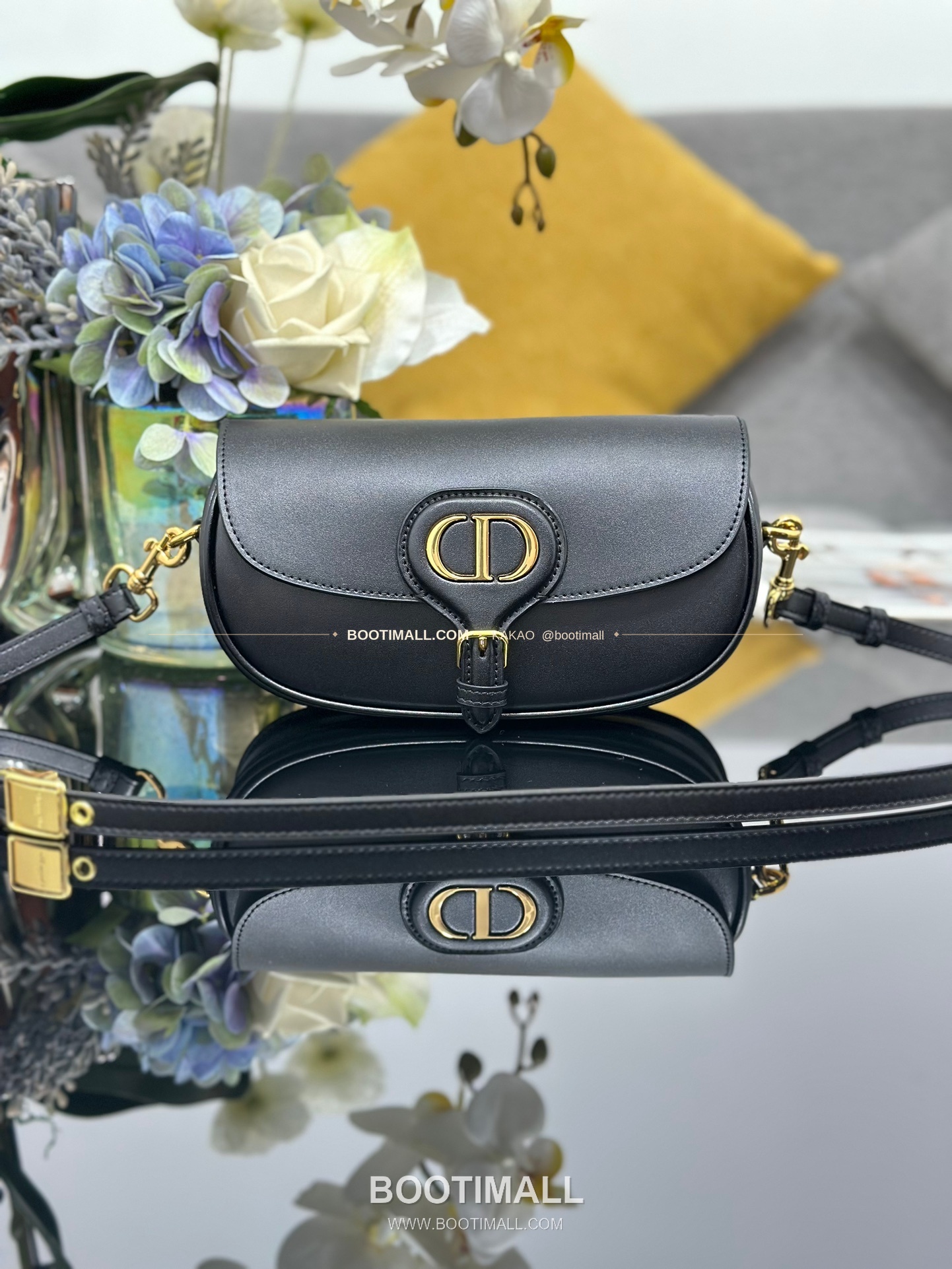 디올 바비 이스트웨스트 카프스킨 CD 로고 숄더백 Dior Bobby East West Calfskin CD Logo Shoulder Bag M9327 22cm 1