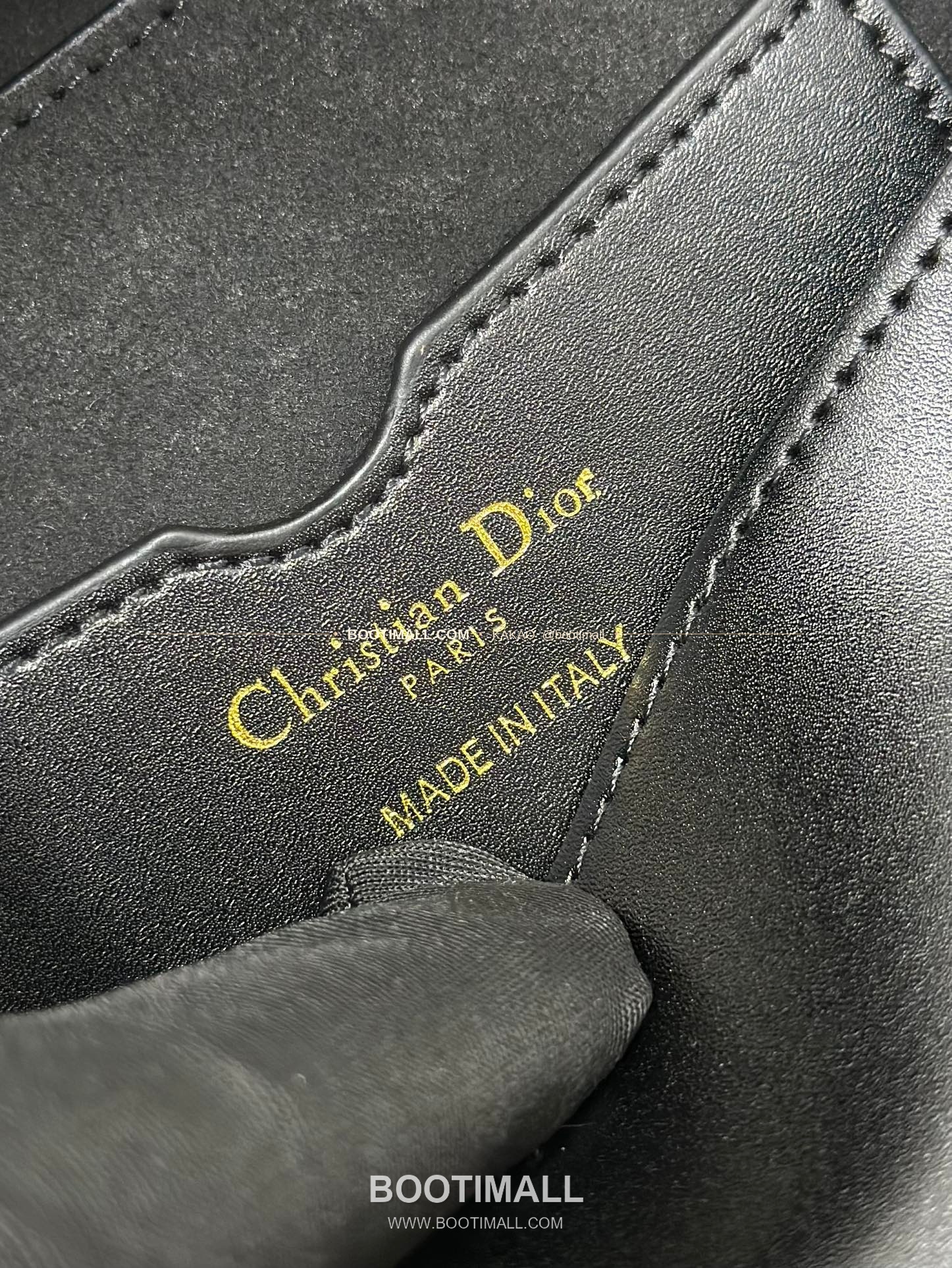 디올 바비 이스트웨스트 카프스킨 CD 로고 숄더백 Dior Bobby East West Calfskin CD Logo Shoulder Bag M9327 22cm 9