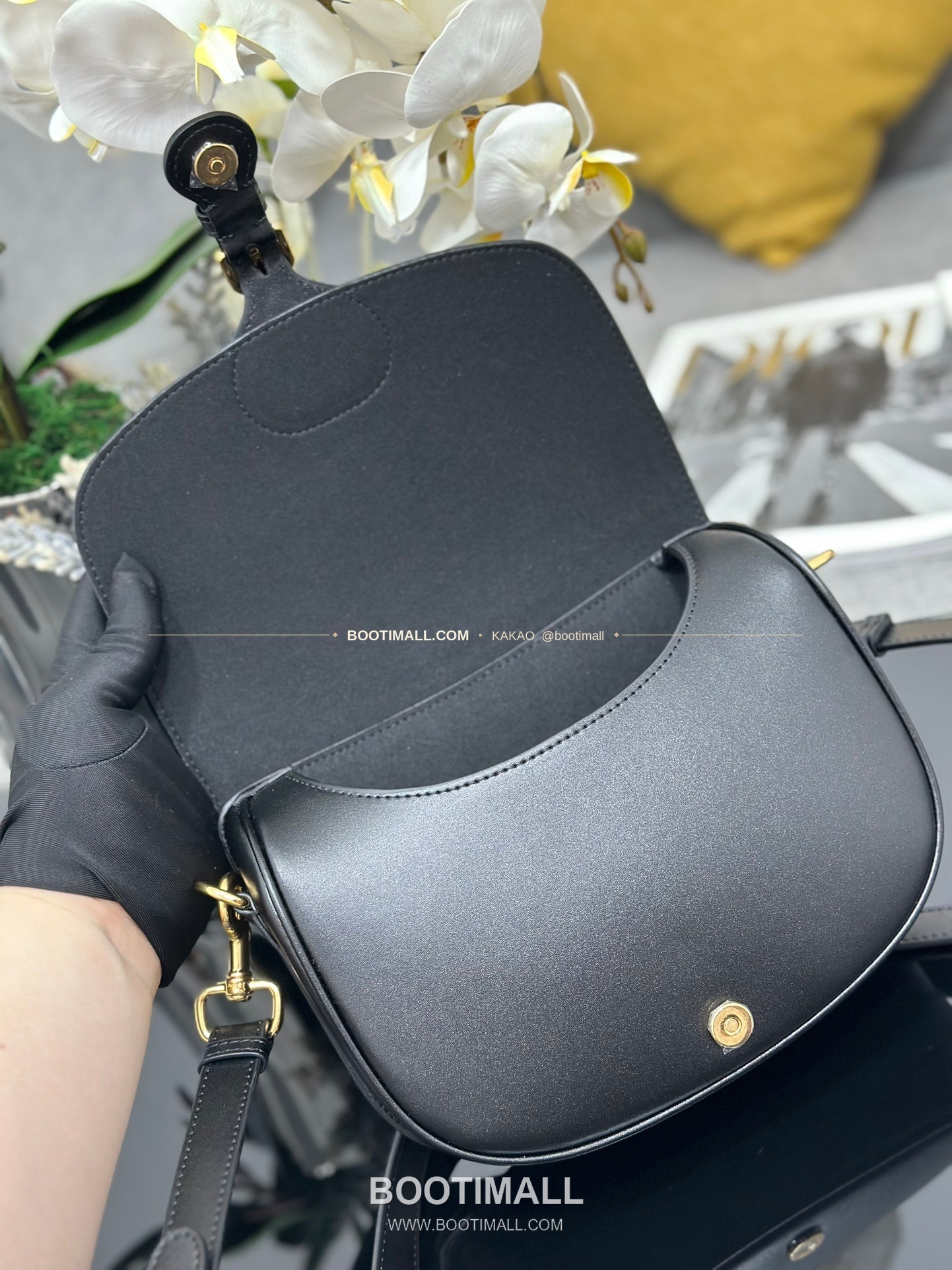 디올 바비 카프스킨 CD 로고 플랩 숄더백 Dior Bobby Calfskin CD Logo Flap Shoulder Bag M9319 22cm 7