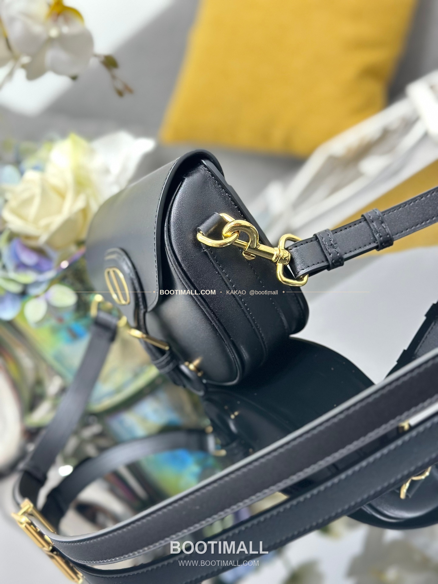 디올 바비 카프스킨 CD 로고 플랩 숄더백 Dior Bobby Calfskin CD Logo Flap Shoulder Bag M9317 18cm 3