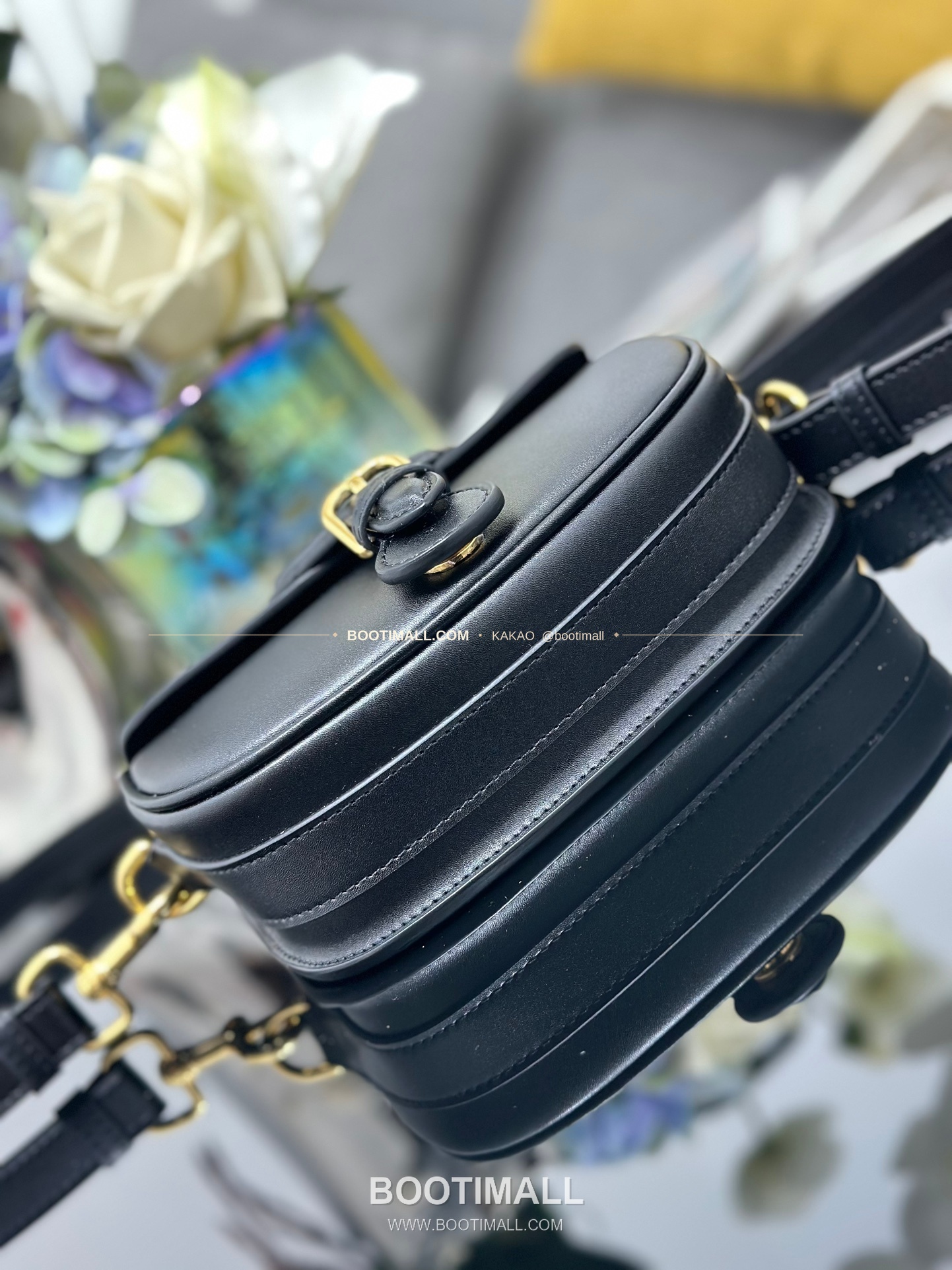 디올 바비 카프스킨 CD 로고 플랩 숄더백 Dior Bobby Calfskin CD Logo Flap Shoulder Bag M9317 18cm 4