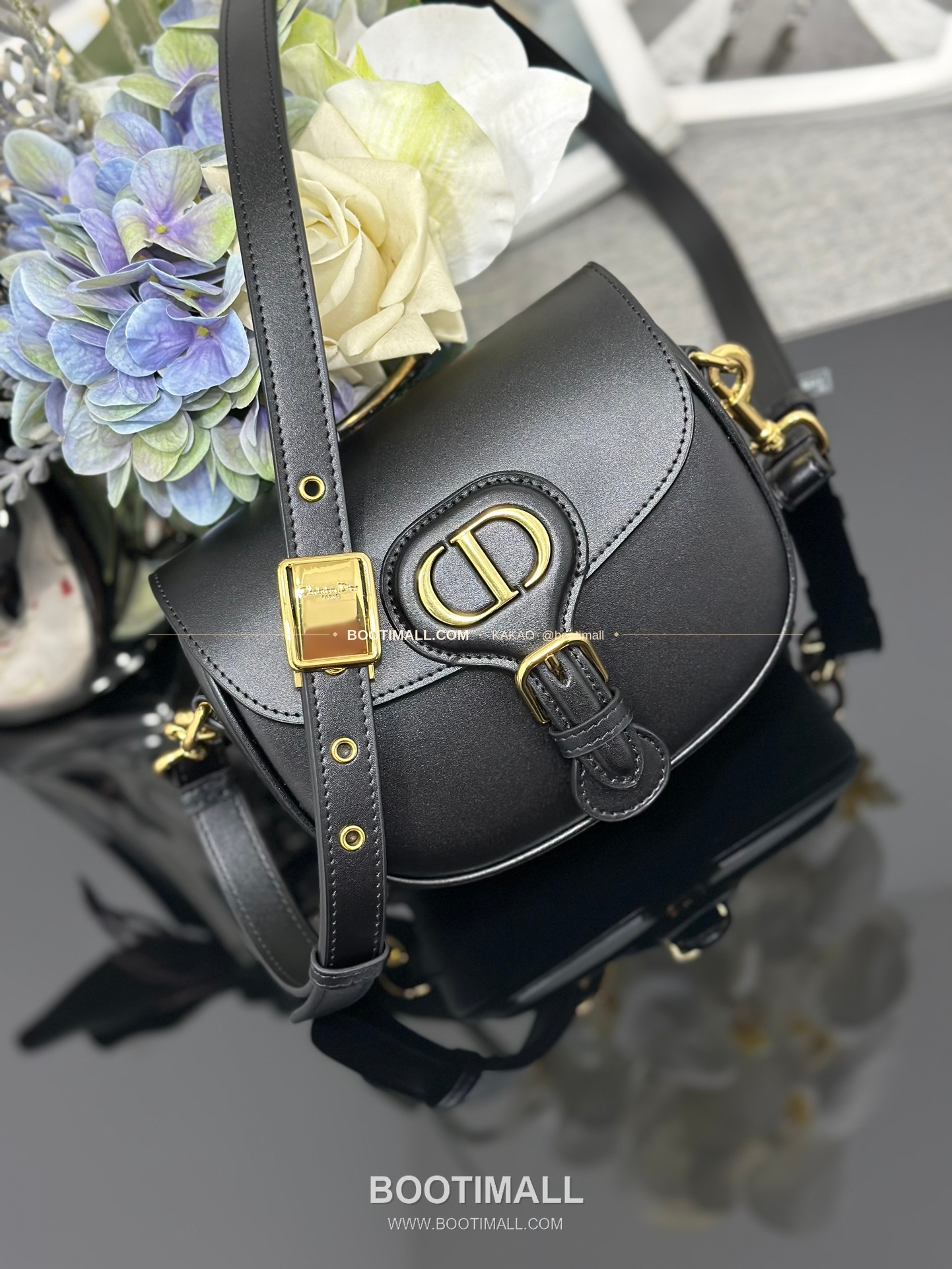 디올 바비 카프스킨 CD 로고 플랩 숄더백 Dior Bobby Calfskin CD Logo Flap Shoulder Bag M9317 18cm 5