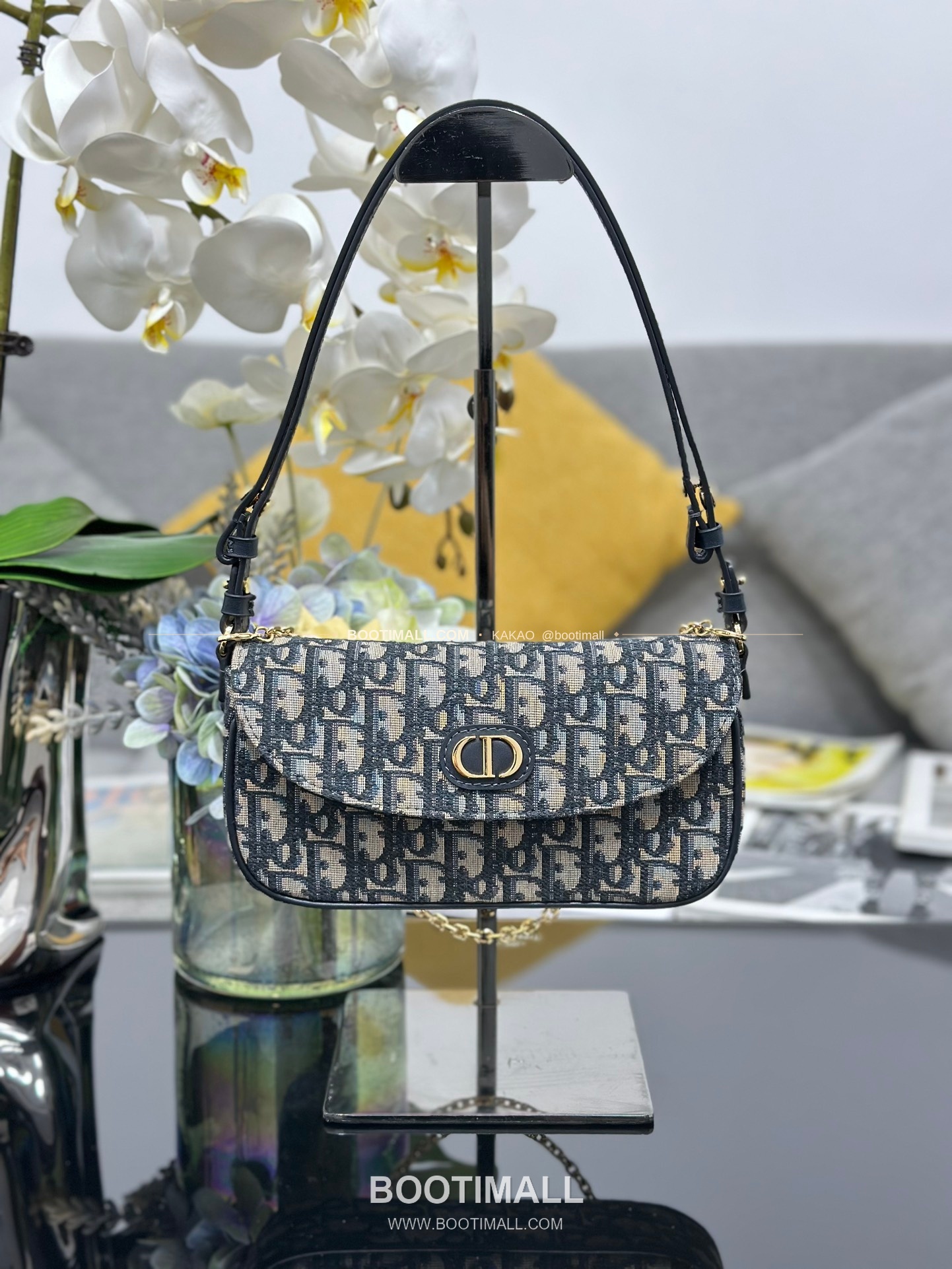 디올 디바인 오블리크 캔버스 CD 로고 체인 숄더백 Dior D-Vine Oblique Canvas CD Logo Chain Shoulder Bag S5620 22cm 1