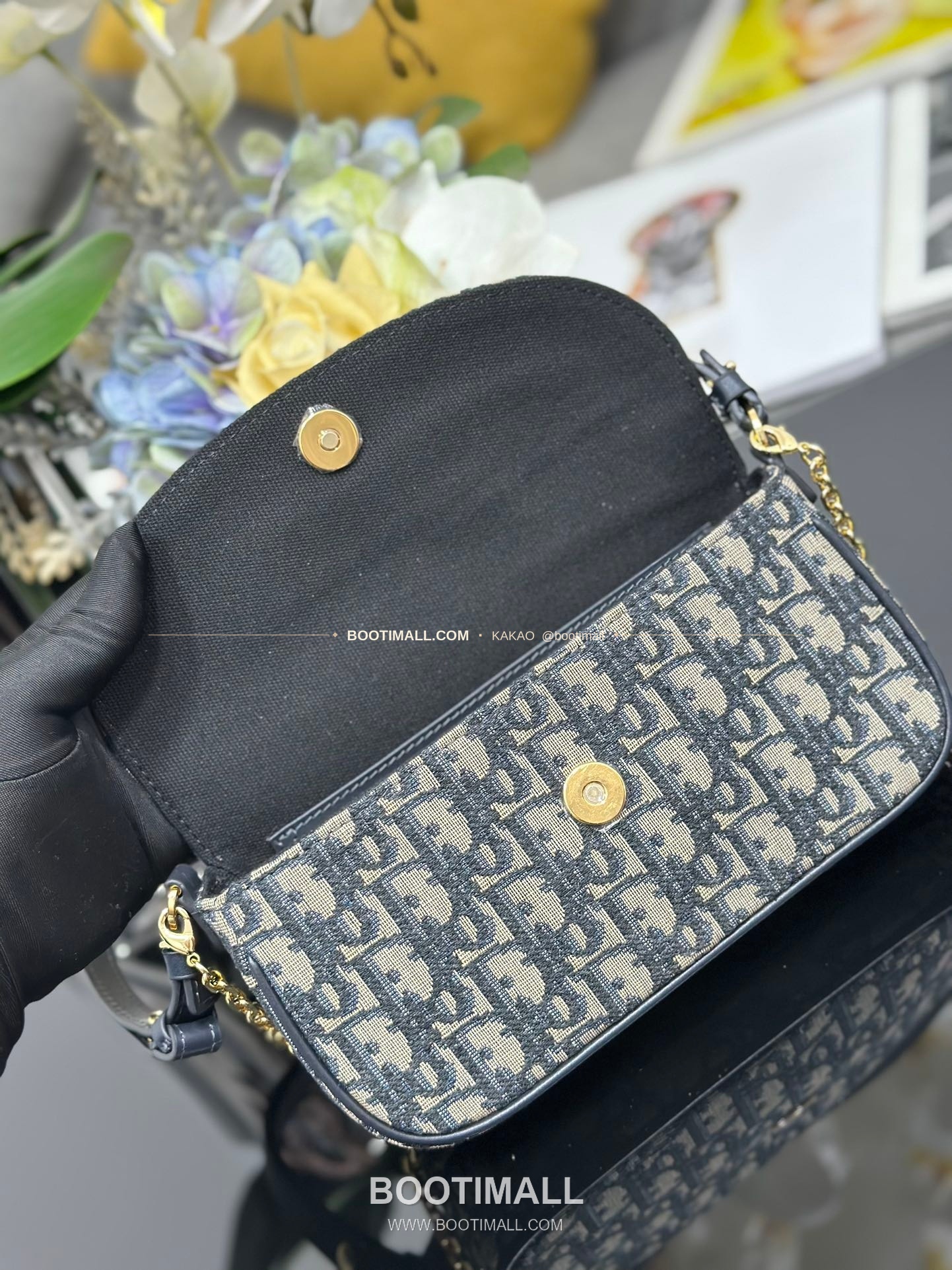 디올 디바인 오블리크 캔버스 CD 로고 체인 숄더백 Dior D-Vine Oblique Canvas CD Logo Chain Shoulder Bag S5620 22cm 8