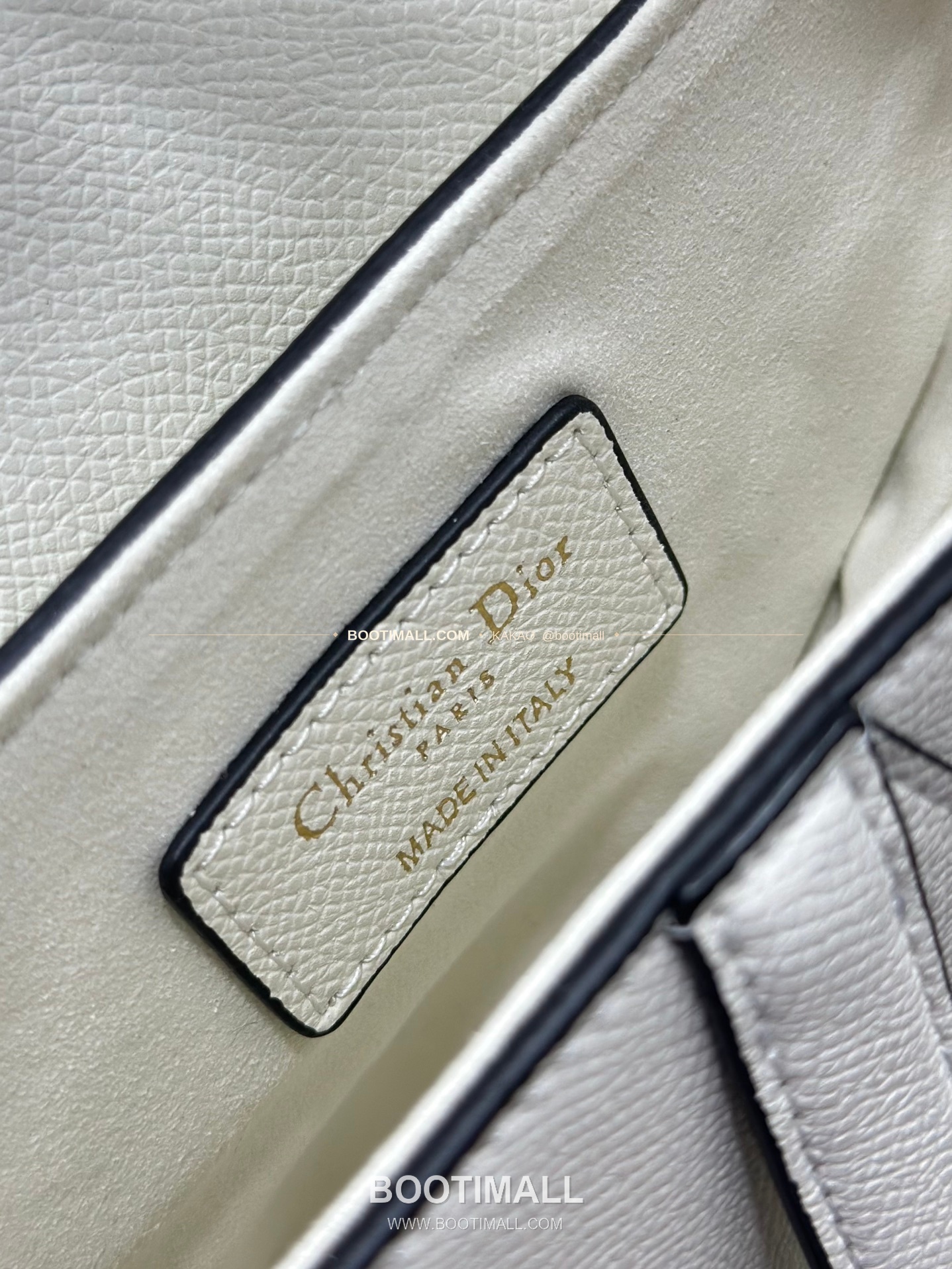 디올 새들 스무스 카프스킨 CD 로고 플랩 숄더백 Dior Saddle Smooth Calfskin CD Logo Flap Shoulder Bag M0447 21cm 9